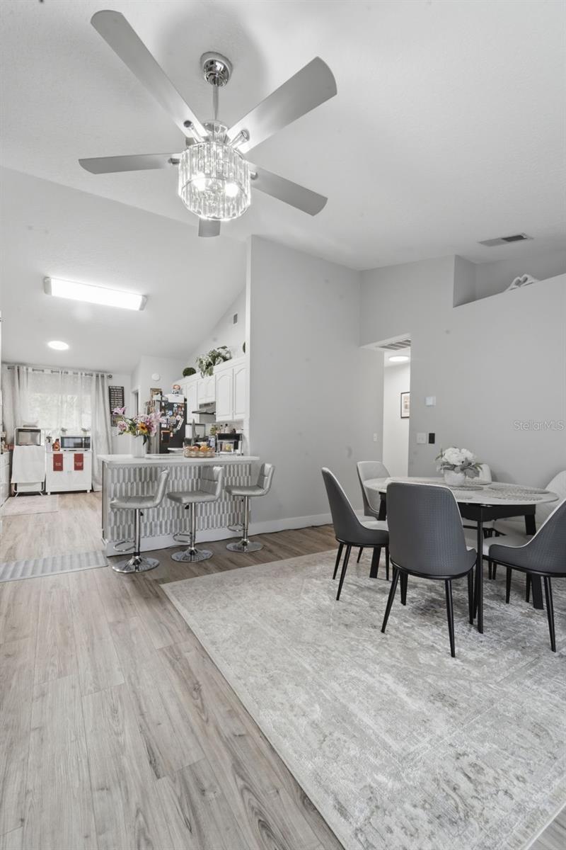 2530 M AND M LN, ORANGE CITY, FL, 32763