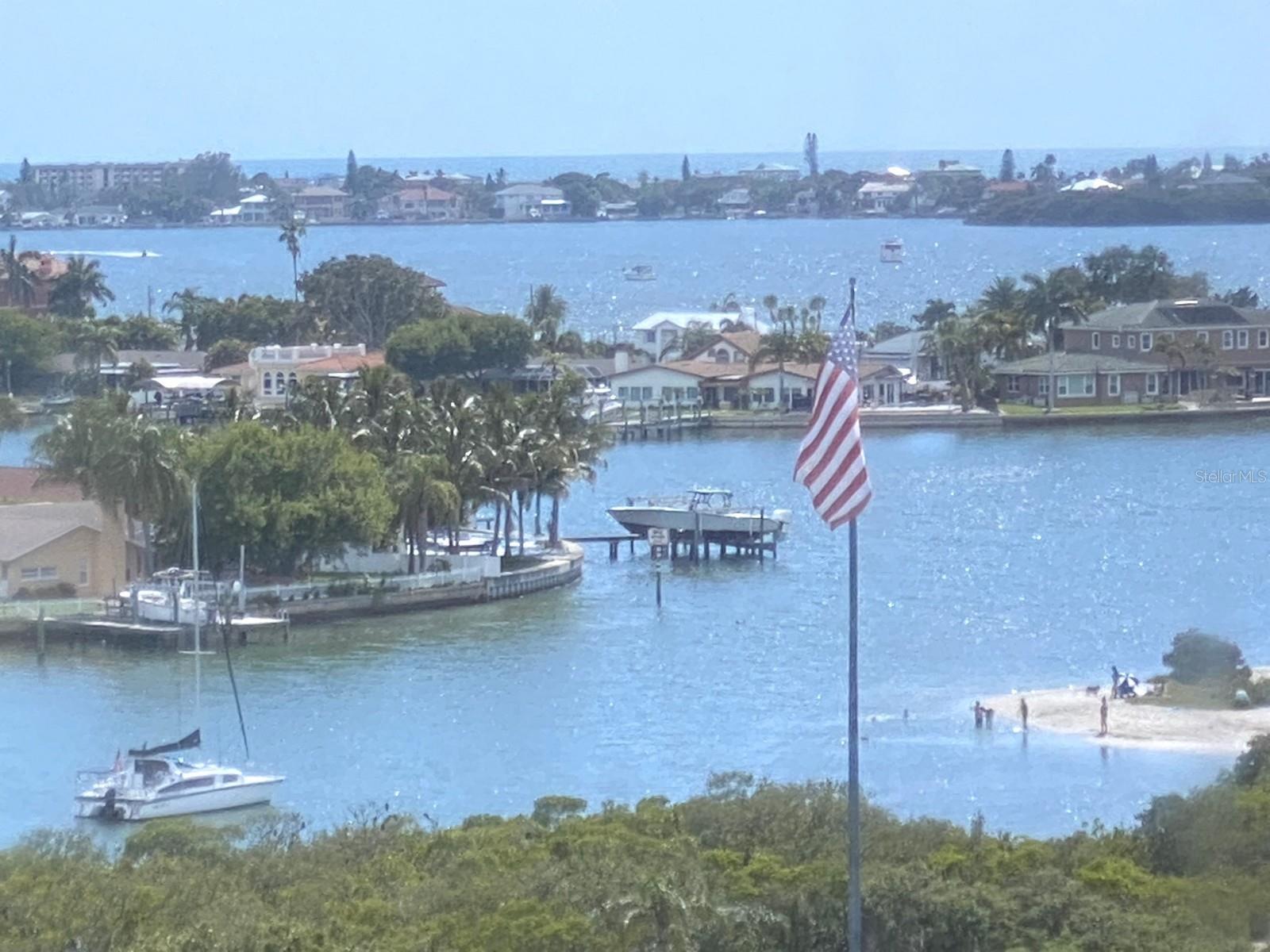 100 BLUFF VIEW DR #311A, BELLEAIR BLUFFS, FL, 33770