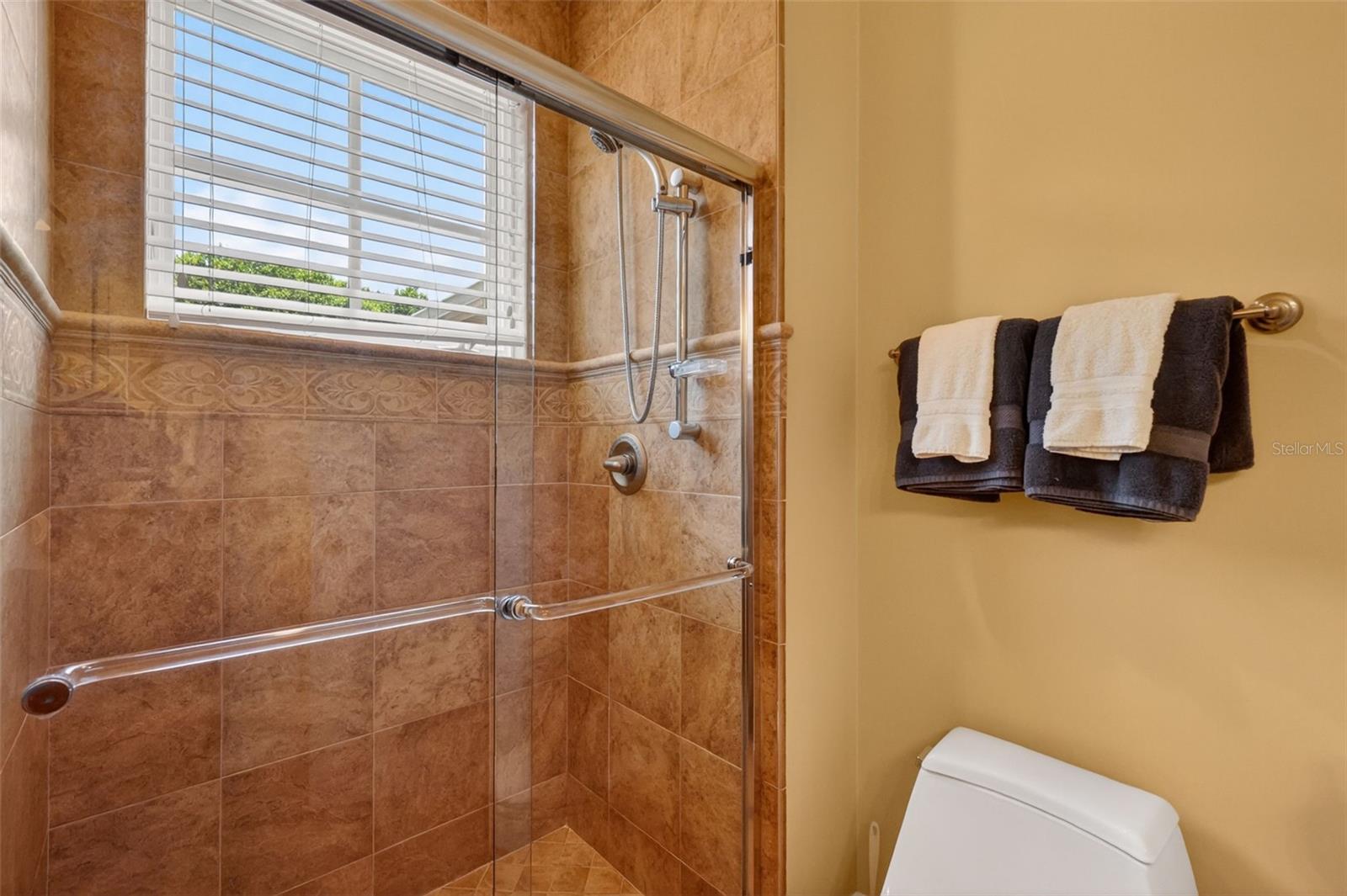 1000 JULIETTE BLVD, MOUNT DORA, FL, 32757