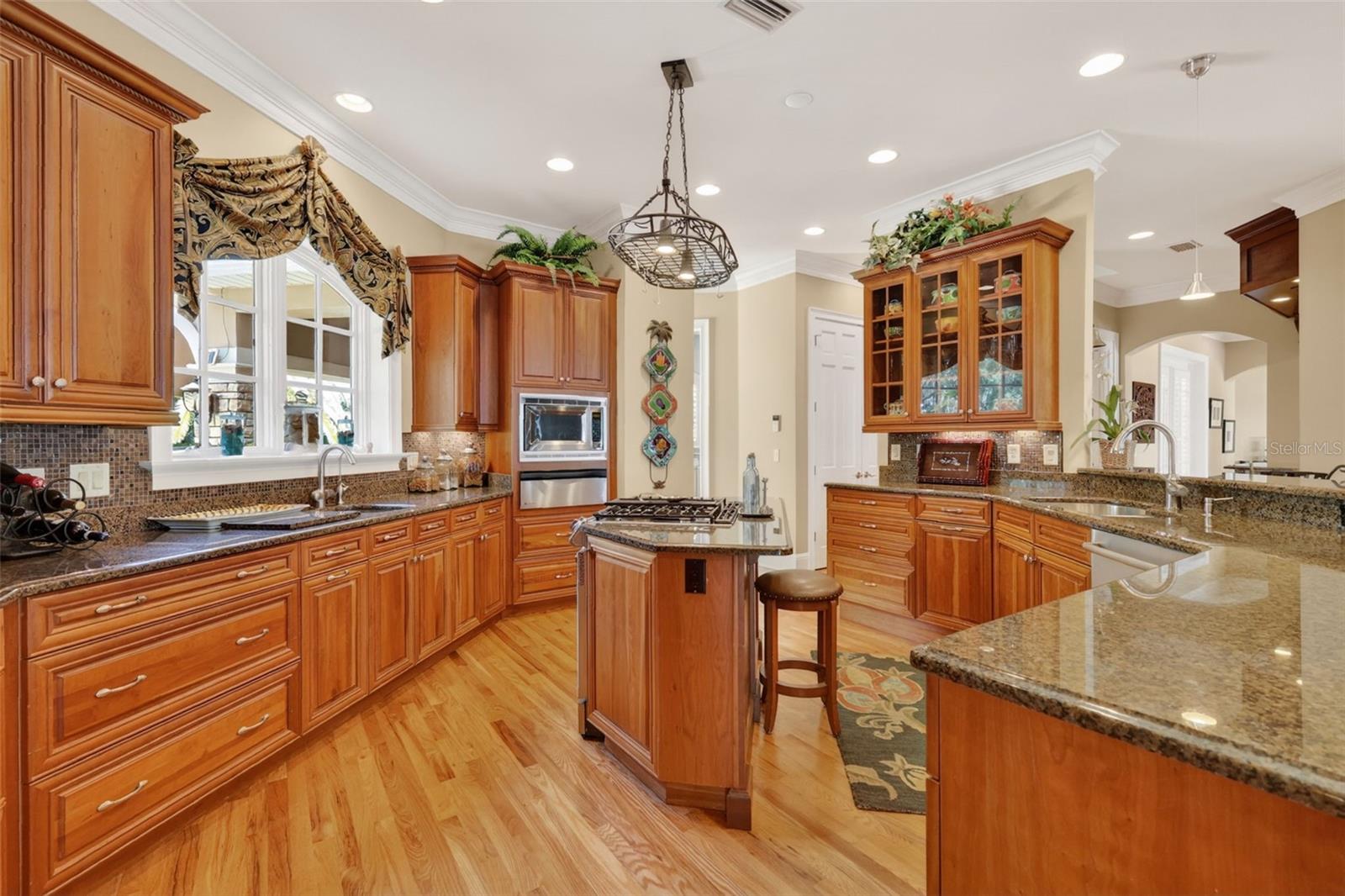 1000 JULIETTE BLVD, MOUNT DORA, FL, 32757
