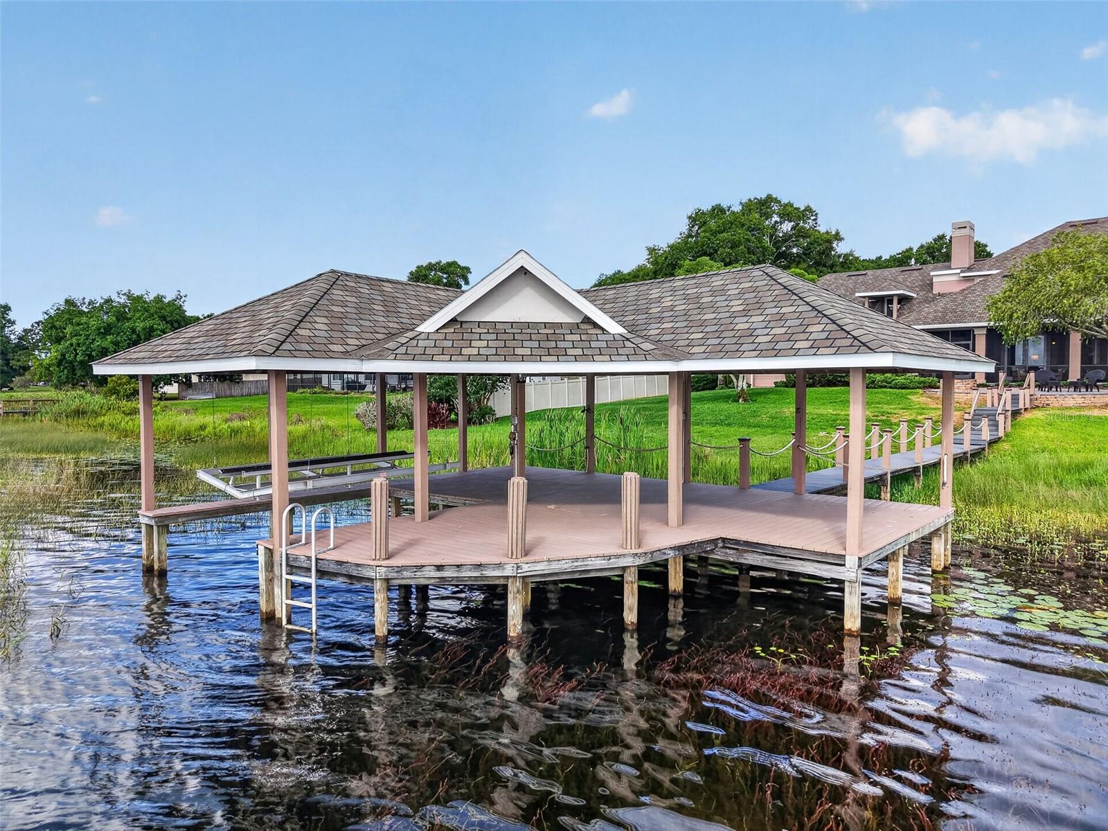 1000 JULIETTE BLVD, MOUNT DORA, FL, 32757
