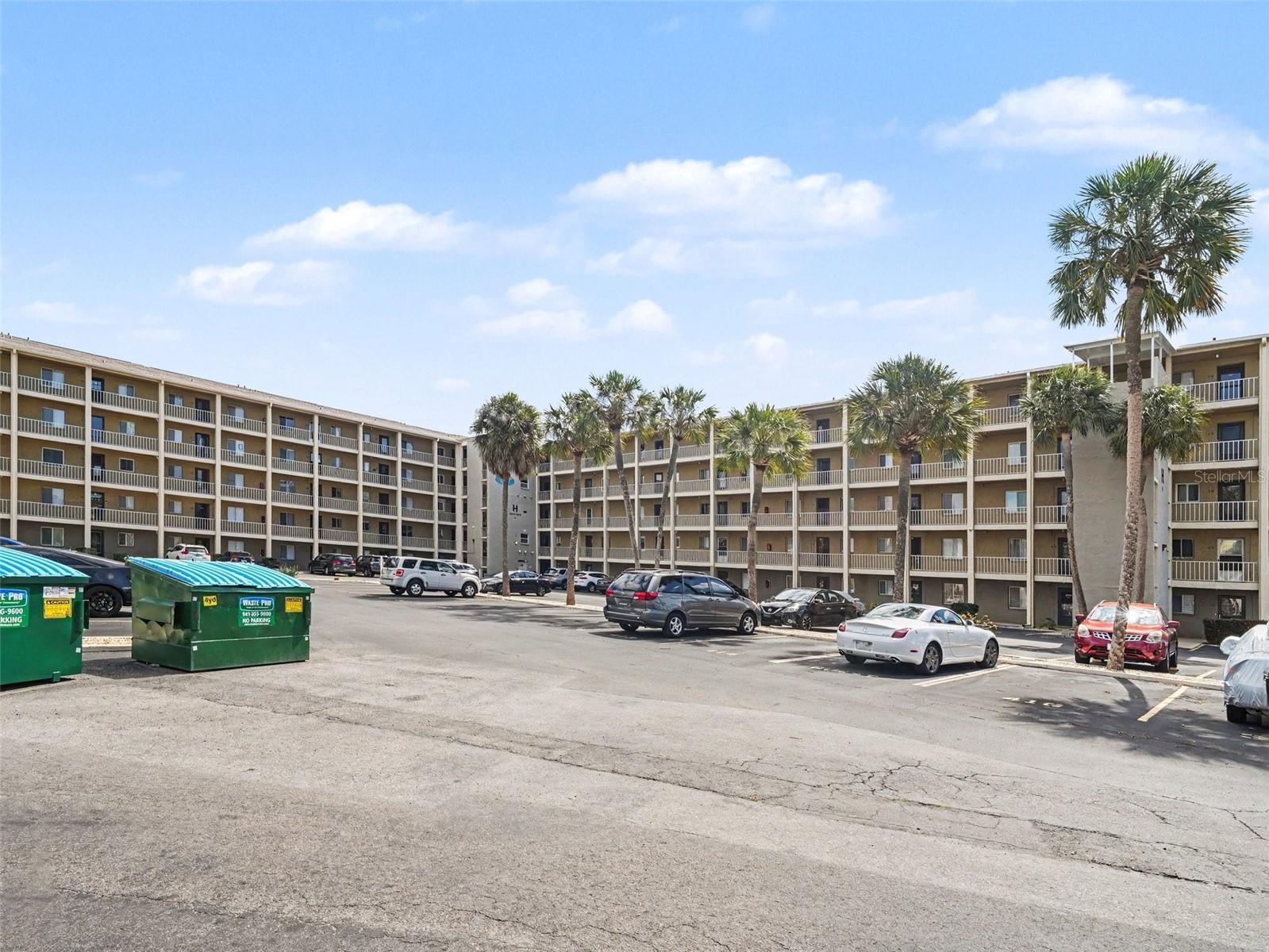 3801 LAKE BAYSHORE DR #H413, BRADENTON, FL, 34205
