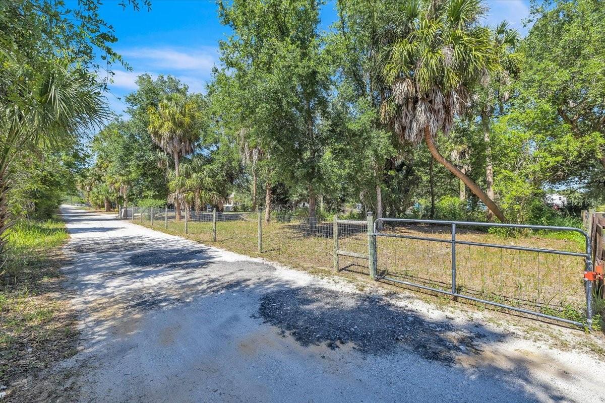 9176 GROVE BLVD, PUNTA GORDA, FL, 33982