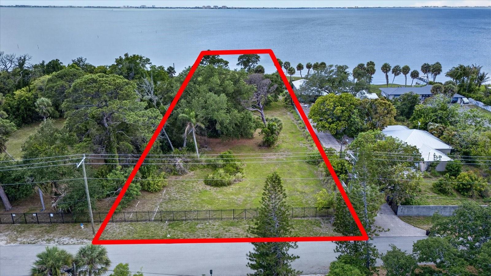 8258 LONGBAY BLVD, SARASOTA, FL, 34234