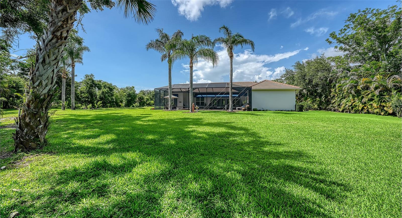 10010 CLUBHOUSE DR, LAKEWOOD RANCH, FL, 34202
