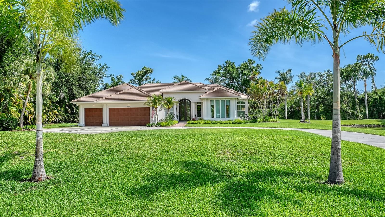 10010 CLUBHOUSE DR, LAKEWOOD RANCH, FL, 34202