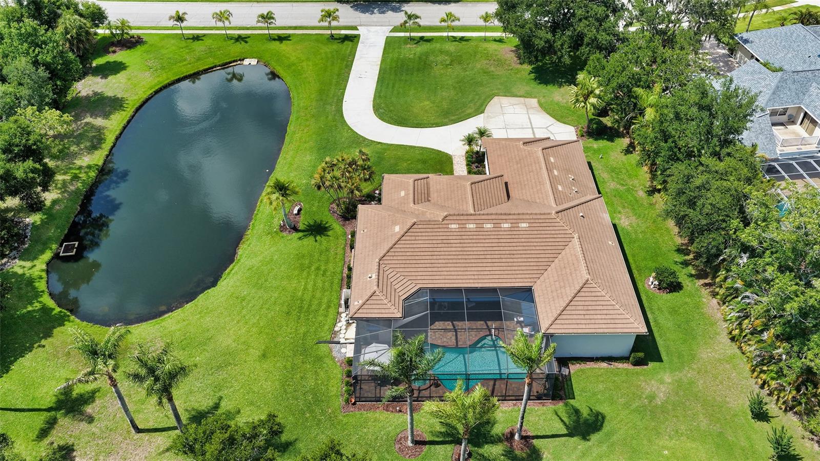 10010 CLUBHOUSE DR, LAKEWOOD RANCH, FL, 34202