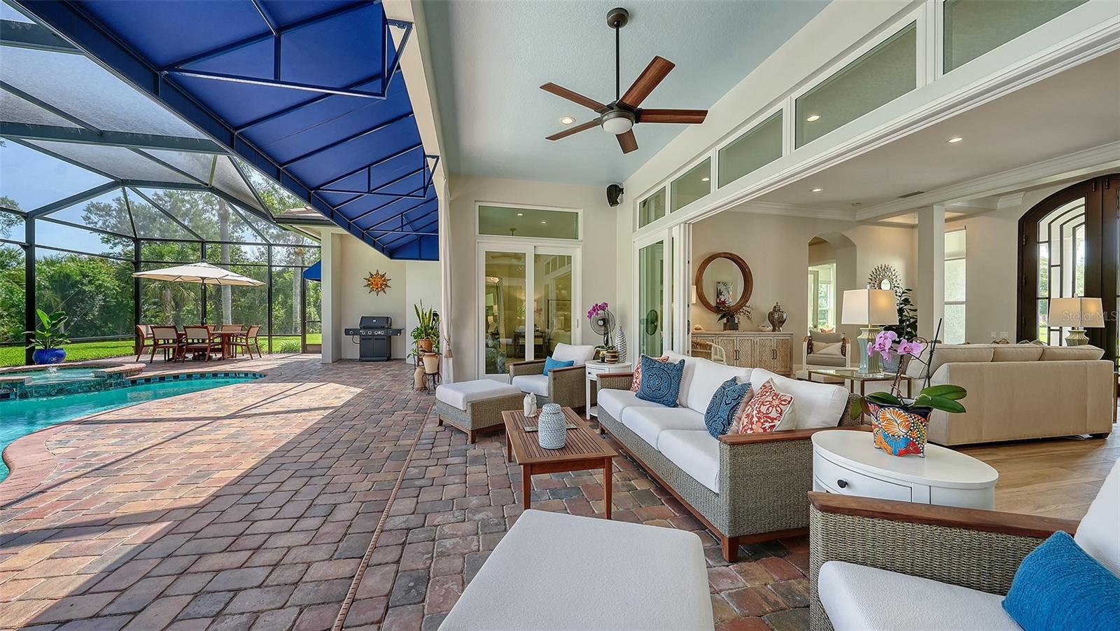 10010 CLUBHOUSE DR, LAKEWOOD RANCH, FL, 34202