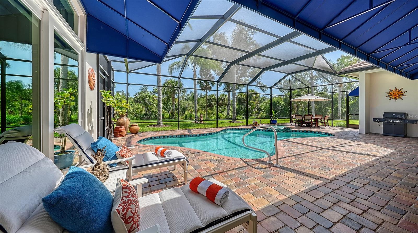 10010 CLUBHOUSE DR, LAKEWOOD RANCH, FL, 34202