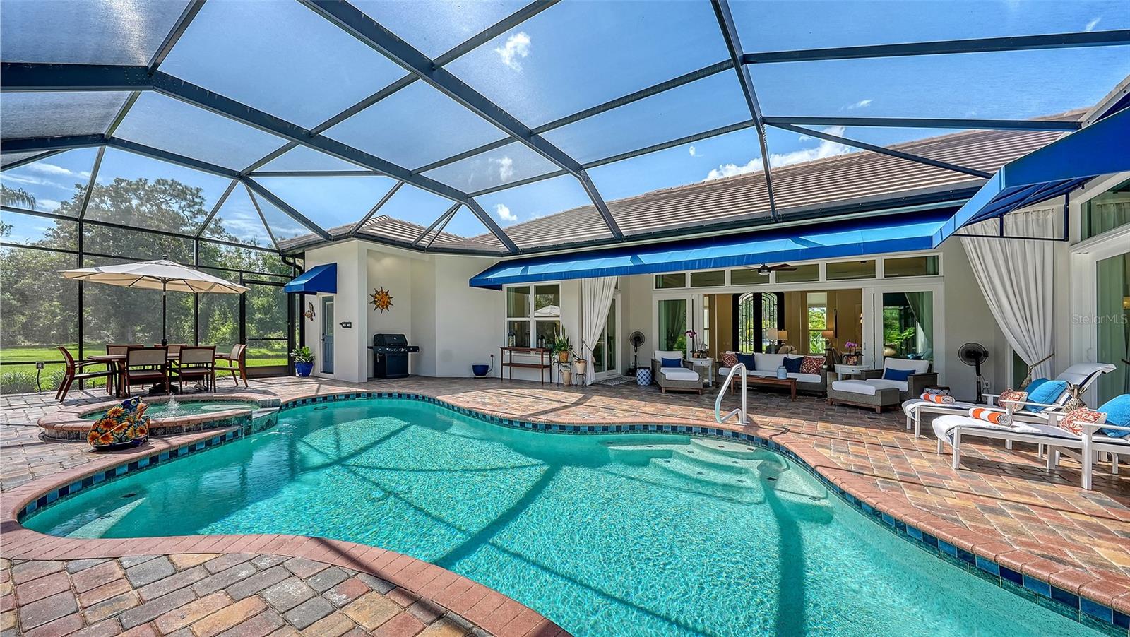 10010 CLUBHOUSE DR, LAKEWOOD RANCH, FL, 34202