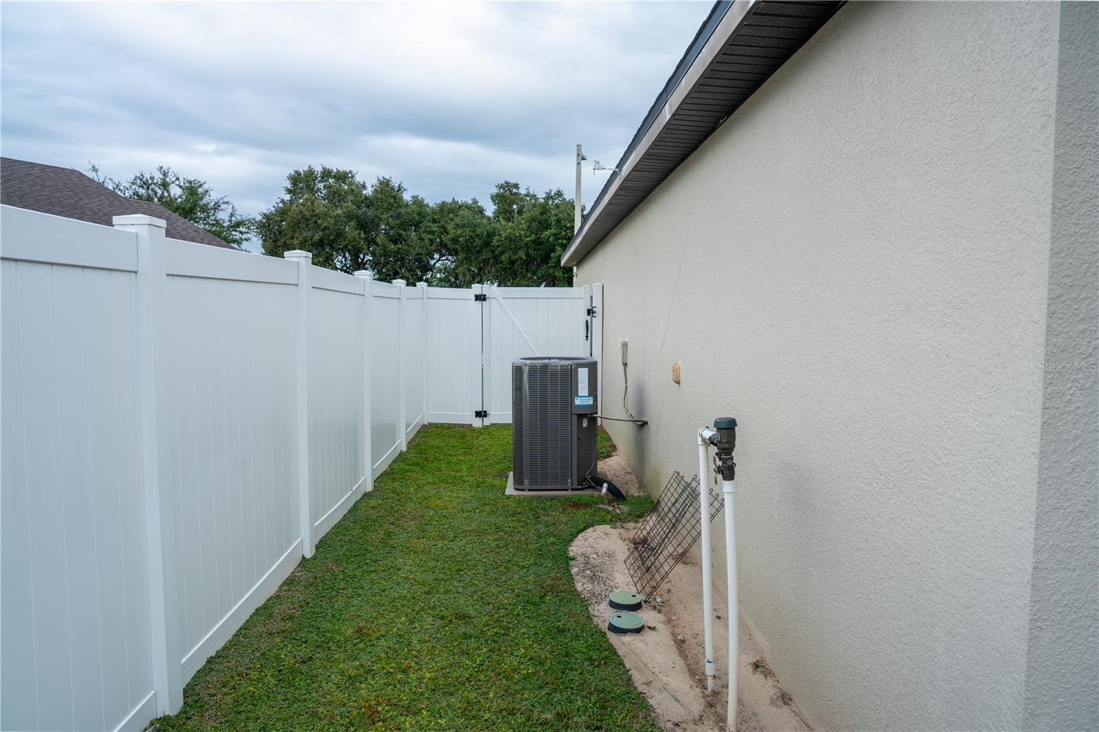 1896 PIEDMONT CT, MASCOTTE, FL, 34753