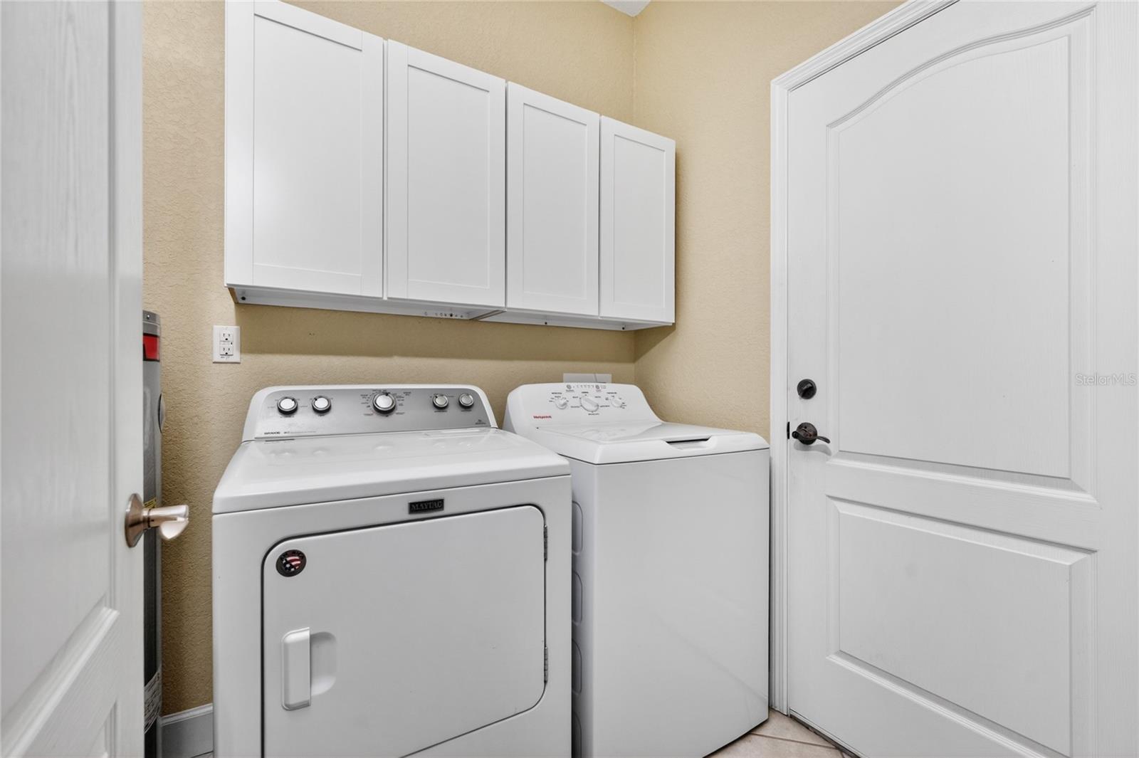 413 TOMOKA DR, ENGLEWOOD, FL, 34223