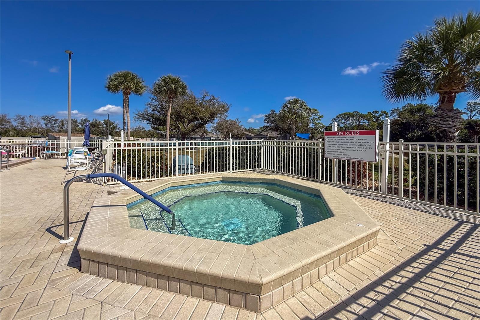 413 TOMOKA DR, ENGLEWOOD, FL, 34223