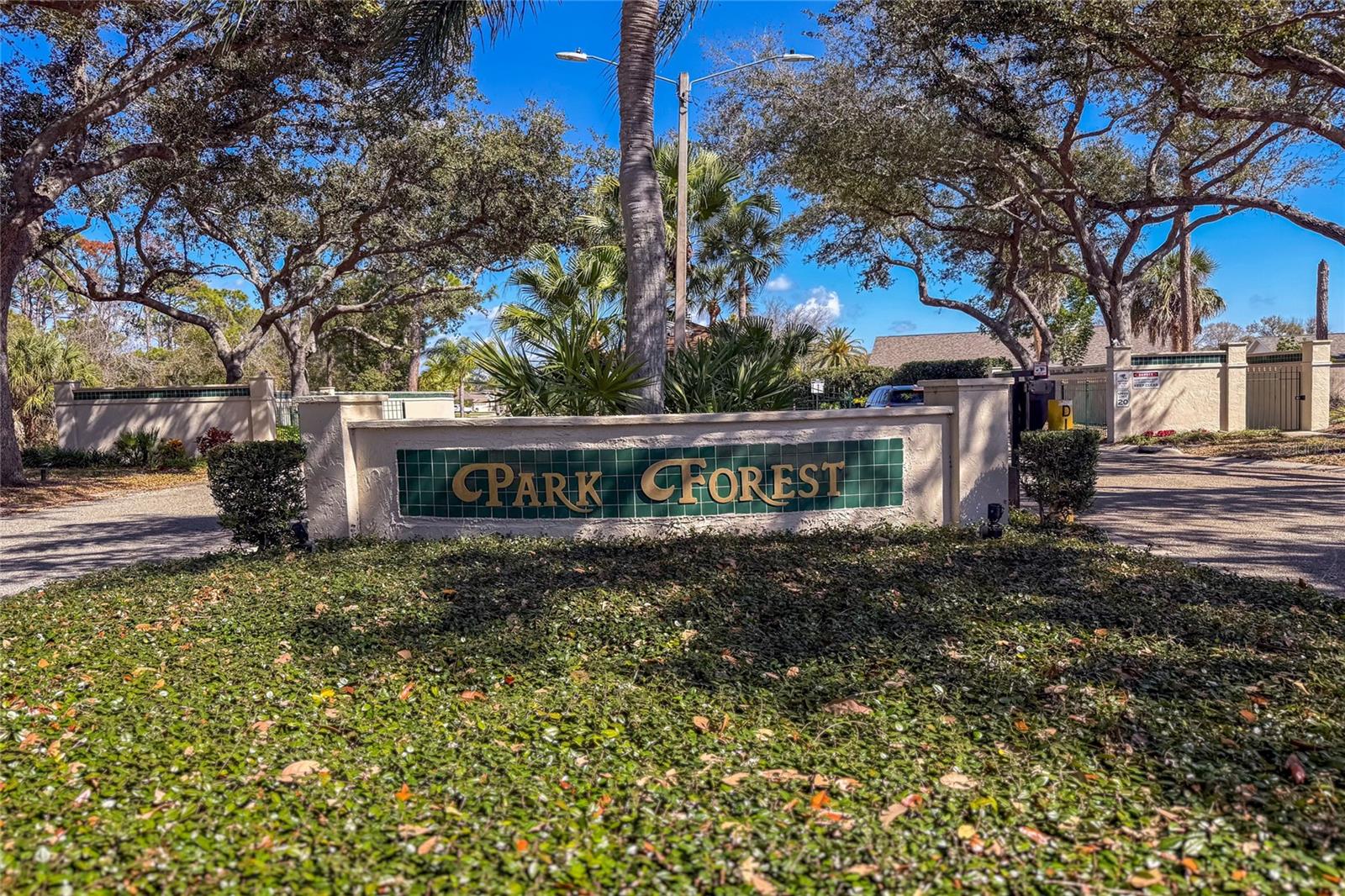 413 TOMOKA DR, ENGLEWOOD, FL, 34223