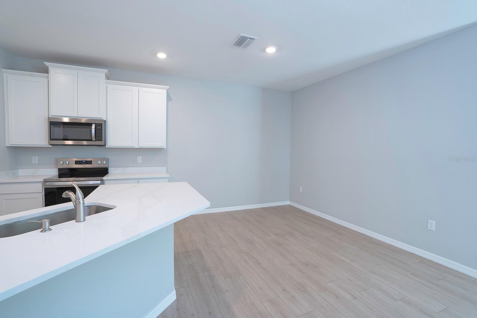 4010 WESTWOOD FIELDS LOOP, PLANT CITY, FL, 33565