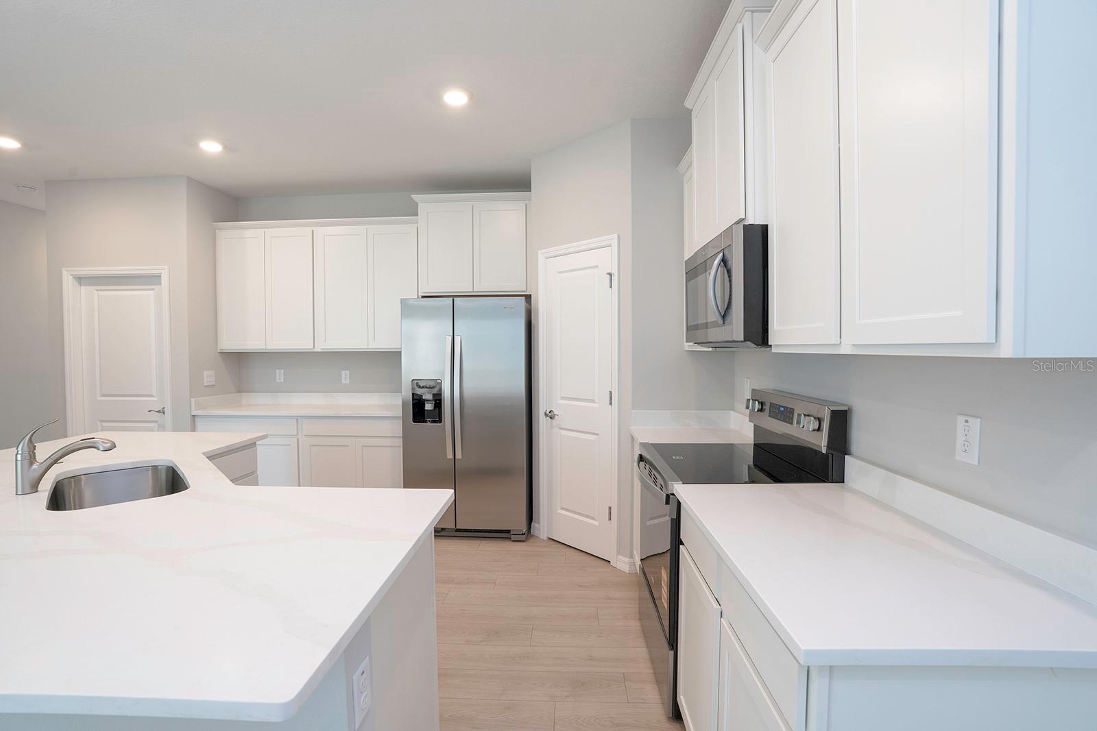 4010 WESTWOOD FIELDS LOOP, PLANT CITY, FL, 33565