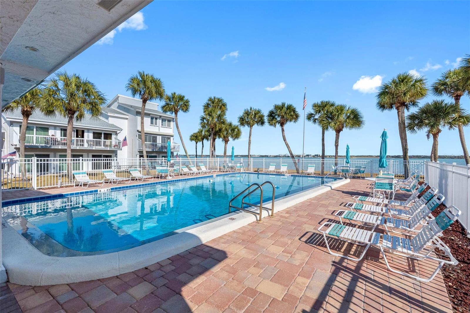 1401 GULF BLVD #212, CLEARWATER BEACH, FL, 33767