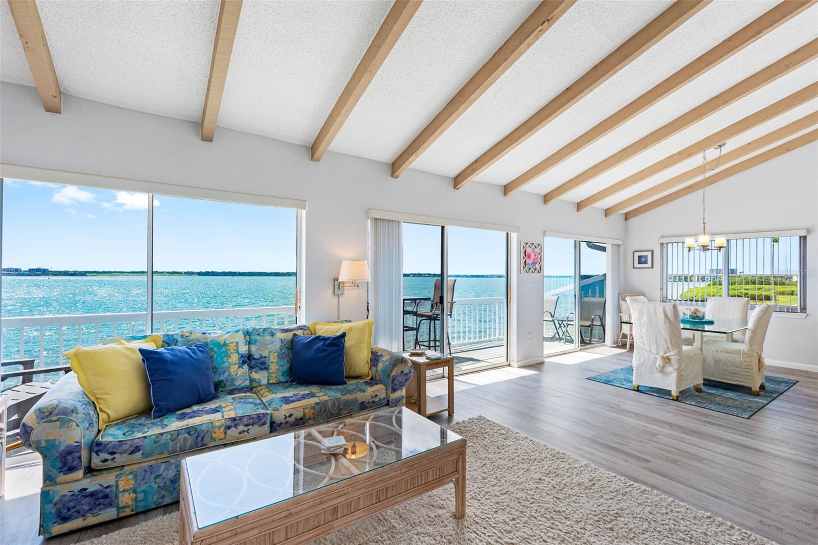 1401 GULF BLVD #212, CLEARWATER BEACH, FL, 33767