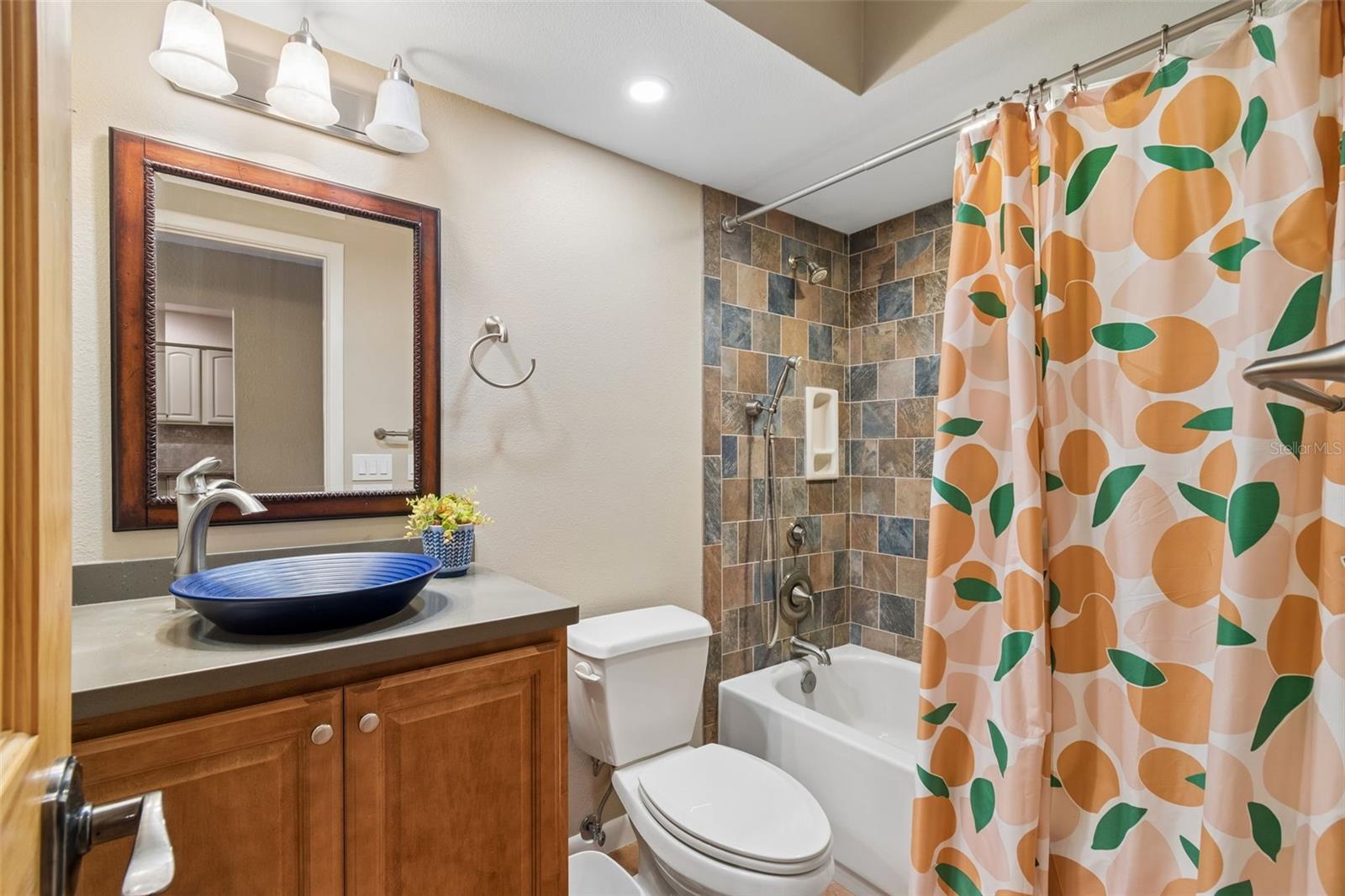 7823 RADCLIFFE CIR, PORT RICHEY, FL, 34668