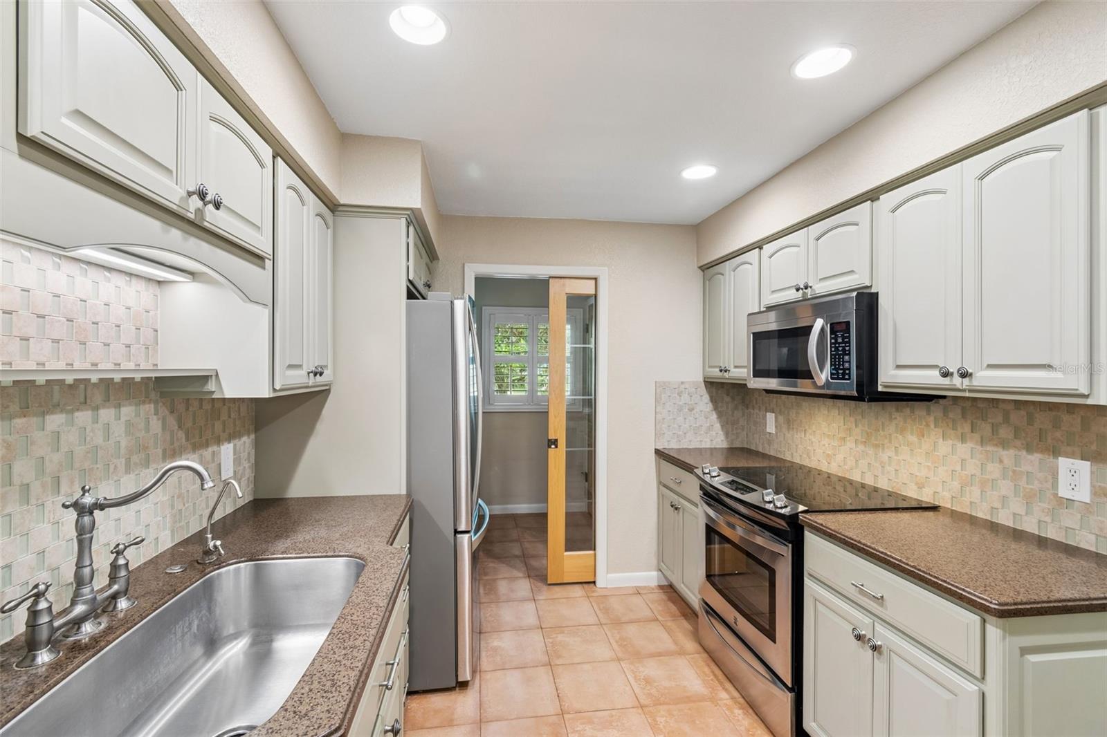 7823 RADCLIFFE CIR, PORT RICHEY, FL, 34668