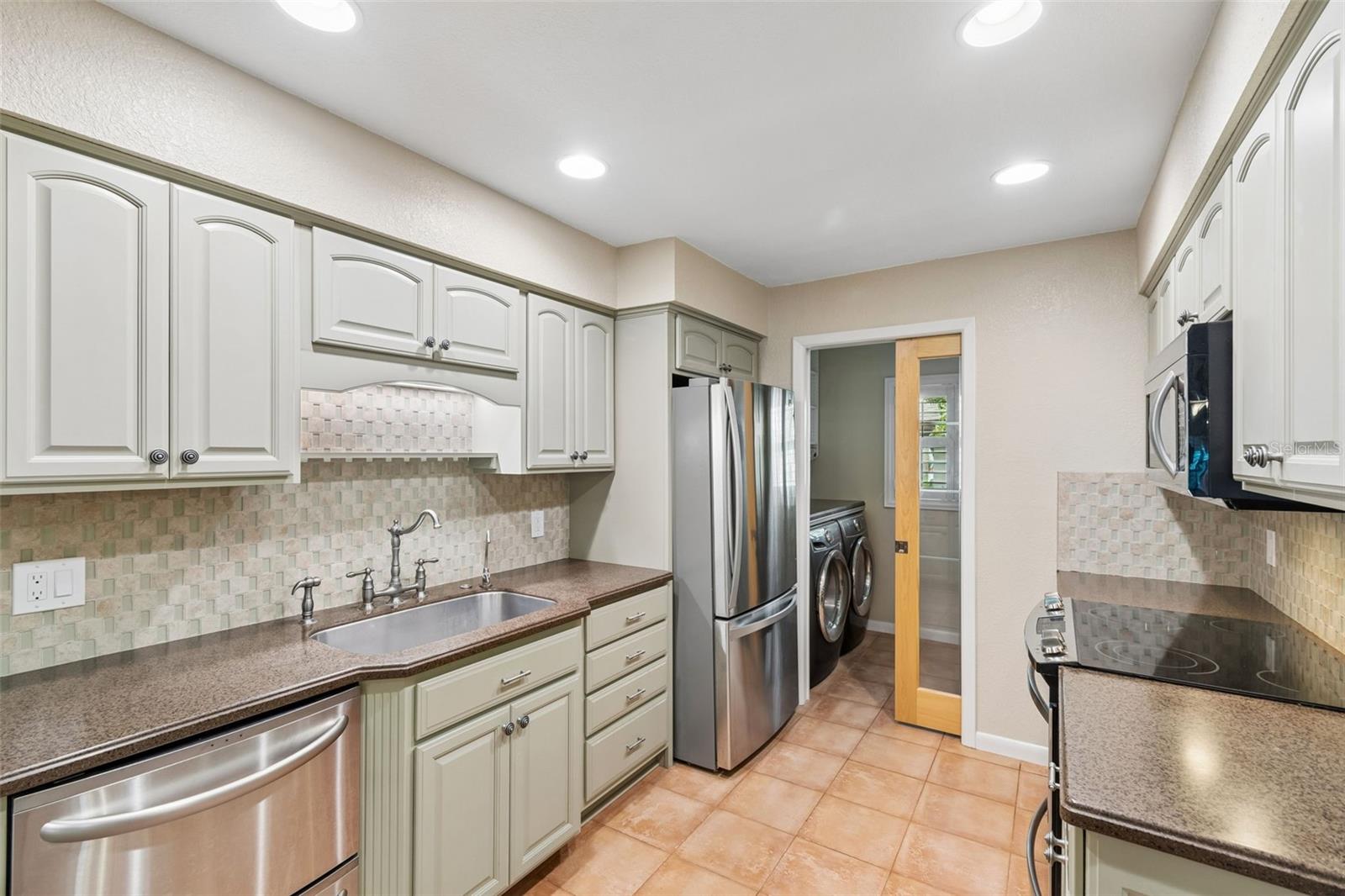 7823 RADCLIFFE CIR, PORT RICHEY, FL, 34668