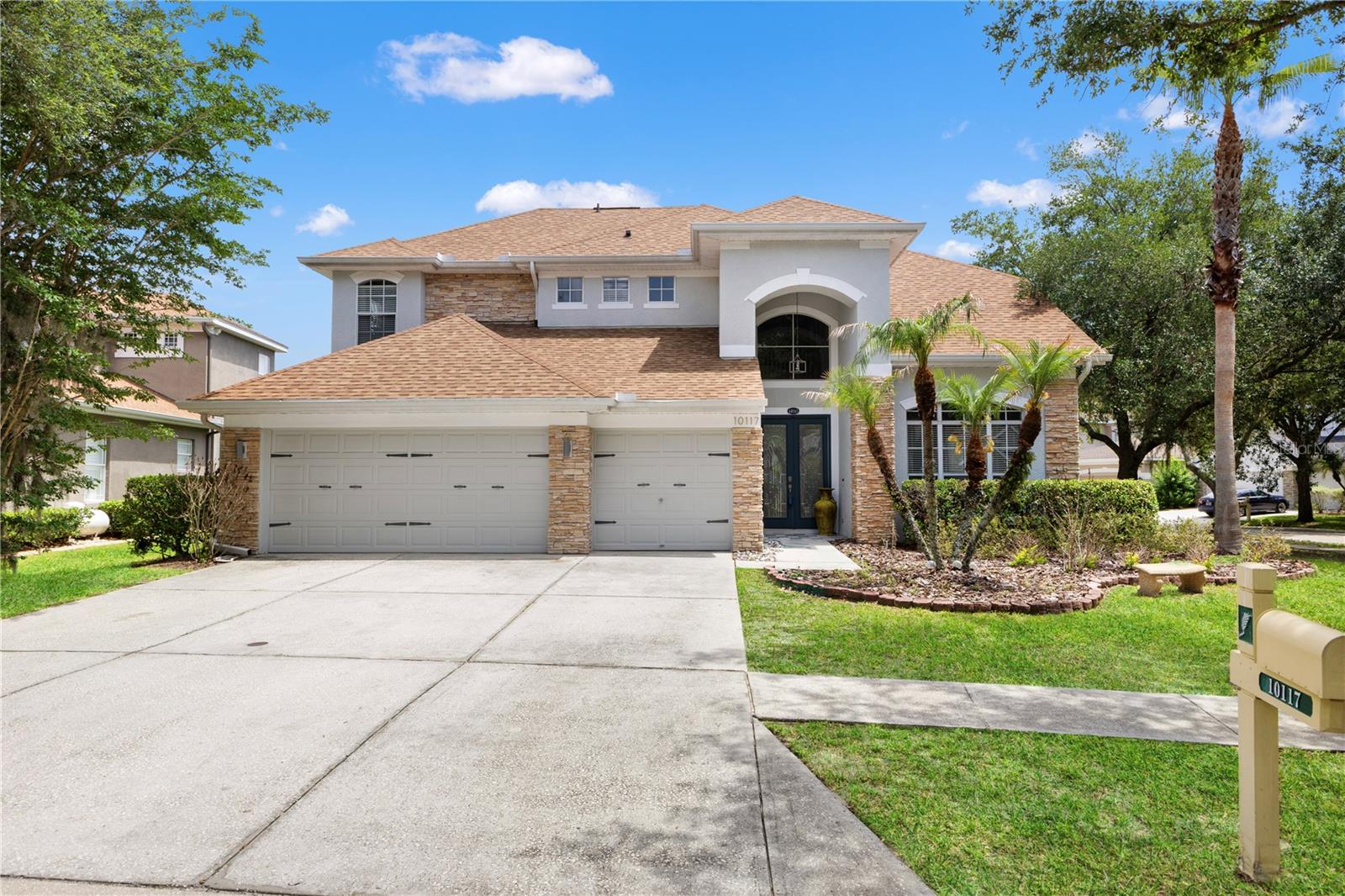 10117 DEERCLIFF DR, TAMPA, FL, 33647