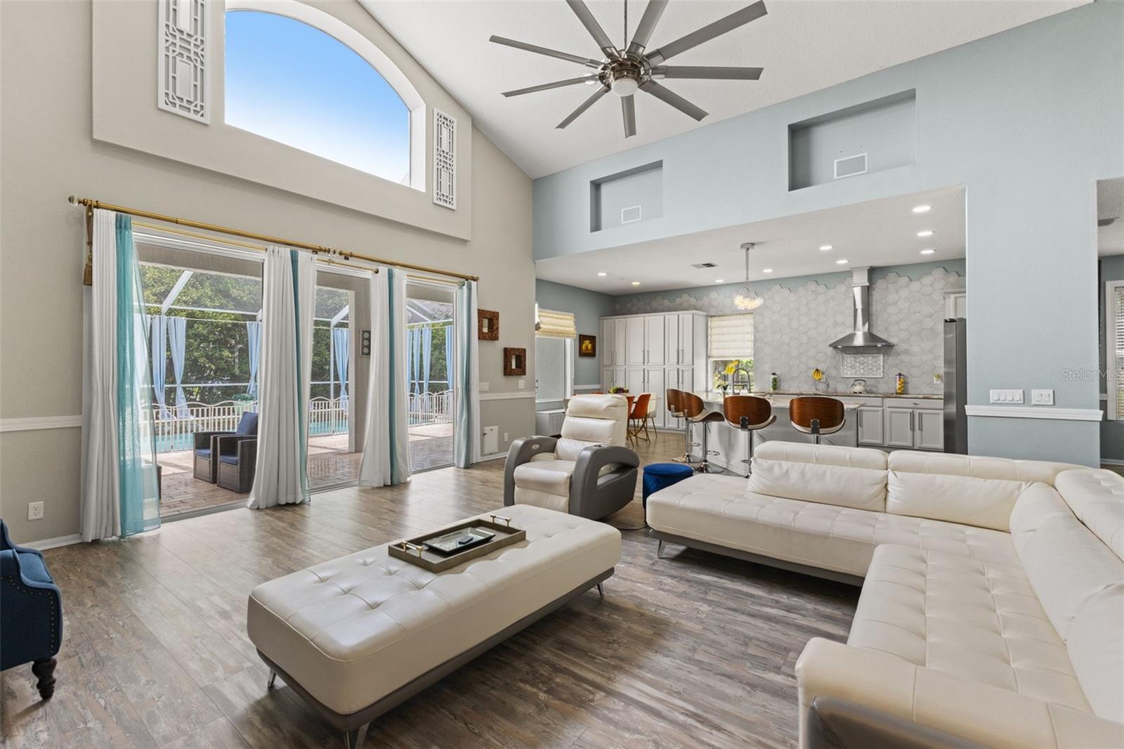 10117 DEERCLIFF DR, TAMPA, FL, 33647