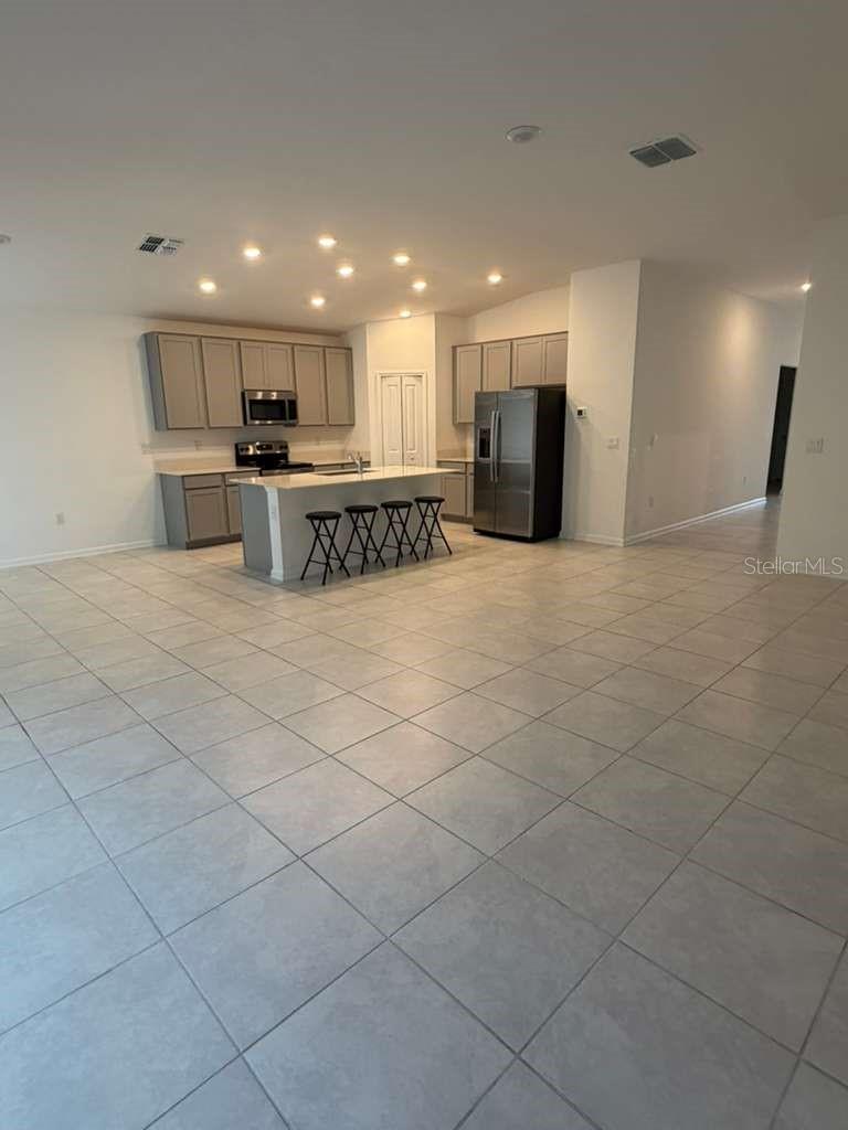 2350 BURNEY FALLS LN, DAVENPORT, FL, 33837