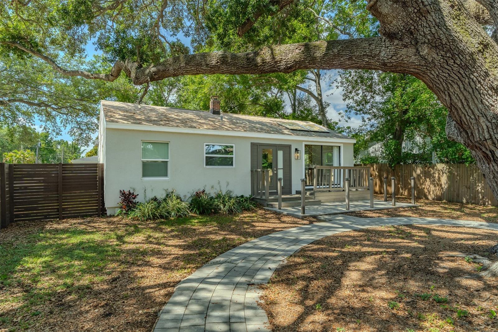 721 38TH AVE N, ST PETERSBURG, FL, 33704