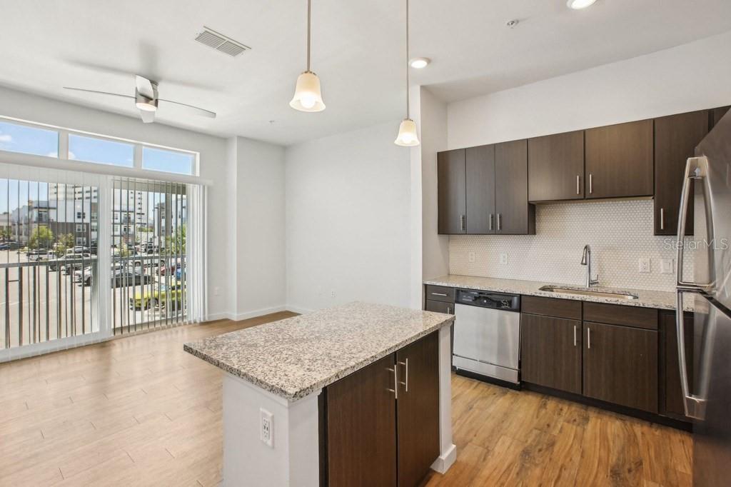 1185 S PINELLAS AVE #A3, TARPON SPRINGS, FL, 34689