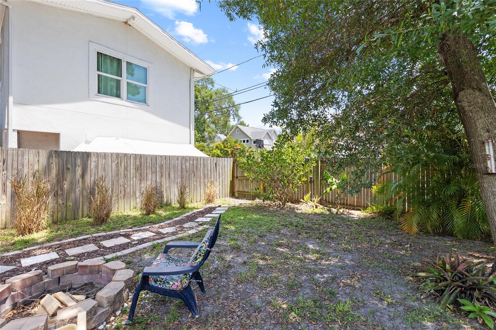 466 36TH AVE N, ST PETERSBURG, FL, 33704