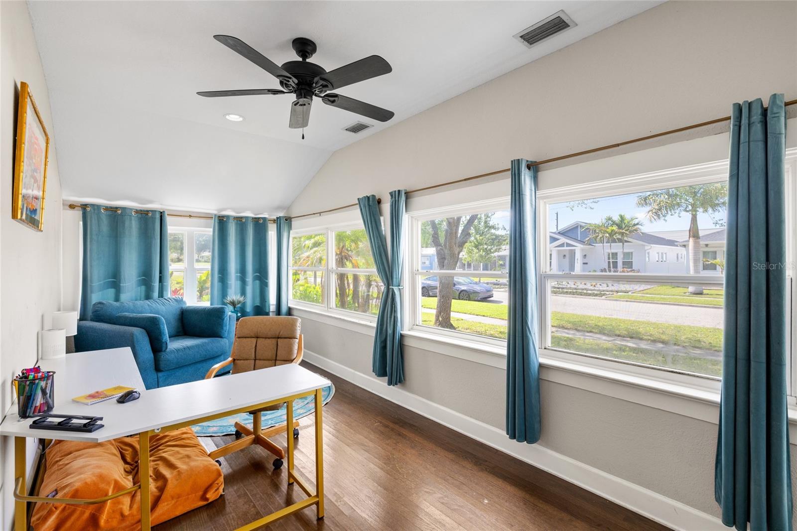 466 36TH AVE N, ST PETERSBURG, FL, 33704