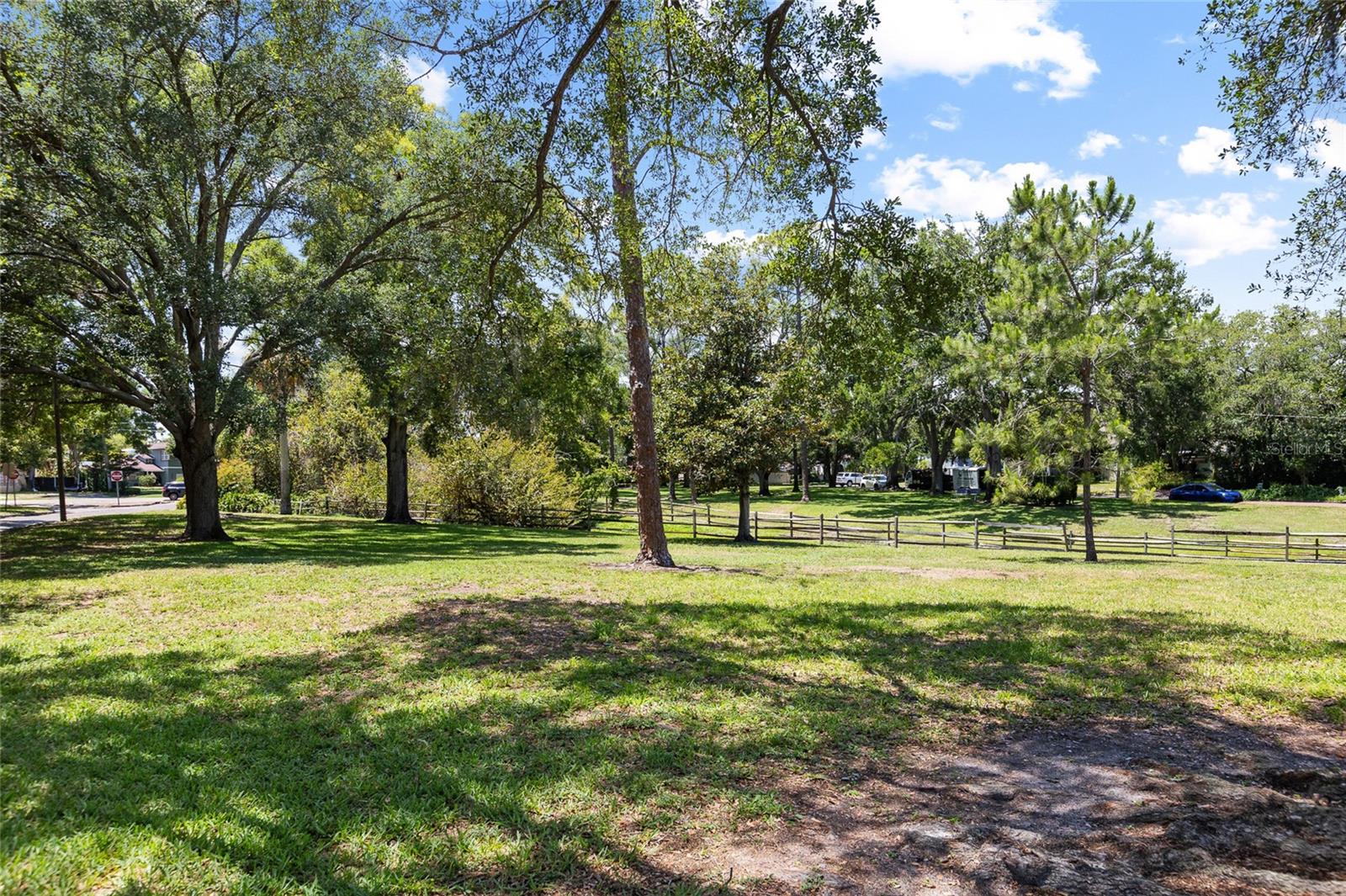 466 36TH AVE N, ST PETERSBURG, FL, 33704