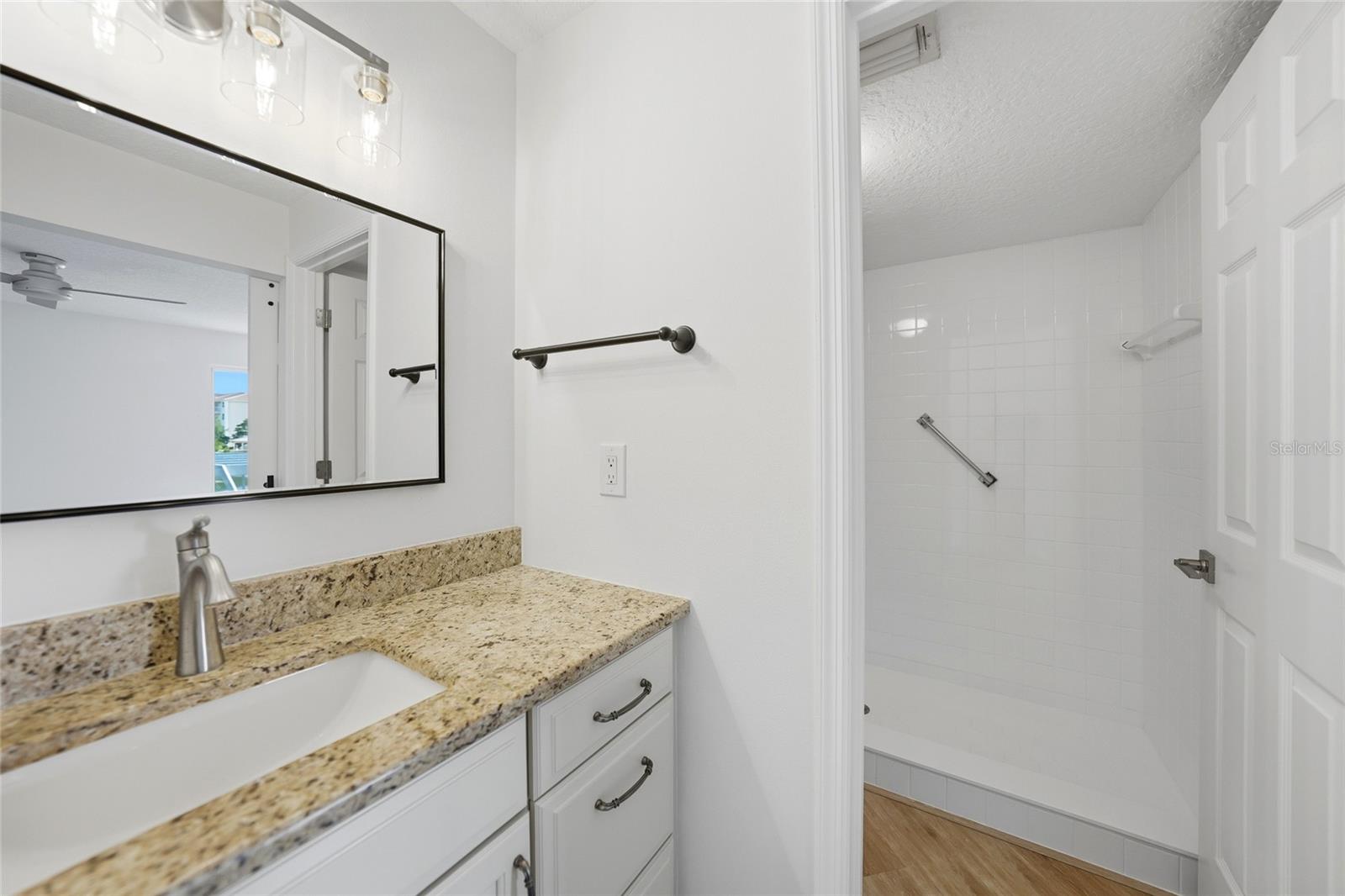 1477 PARK BEACH CIR #13, PUNTA GORDA, FL, 33950