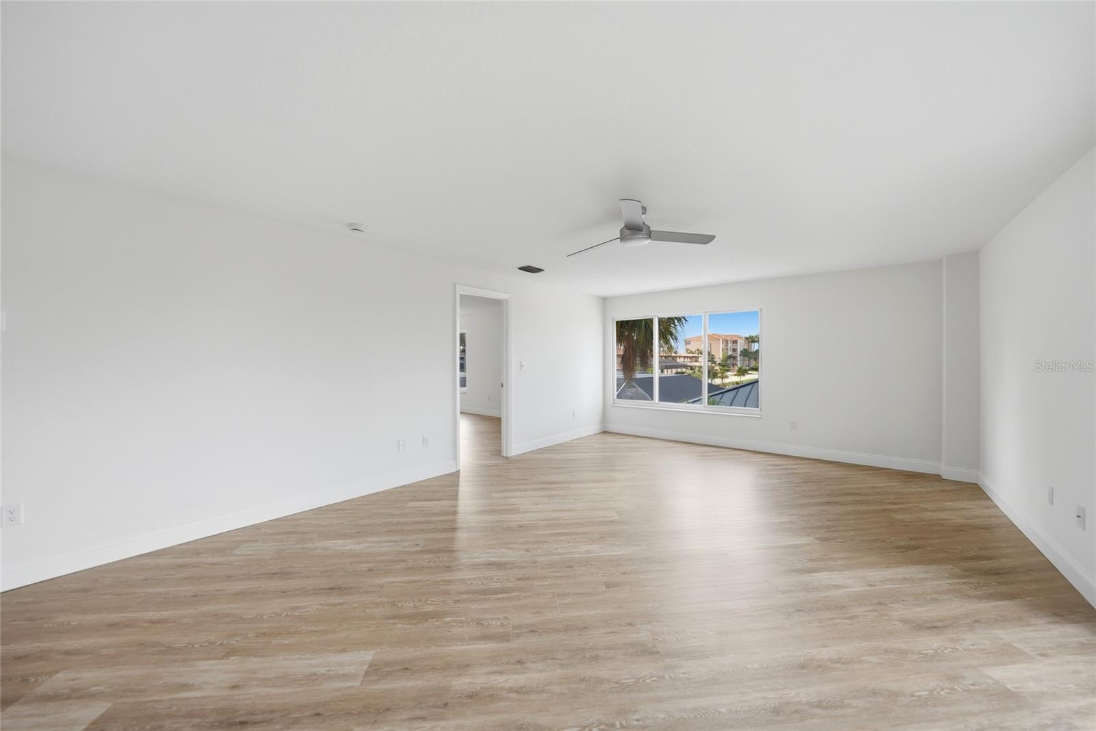 1477 PARK BEACH CIR #13, PUNTA GORDA, FL, 33950