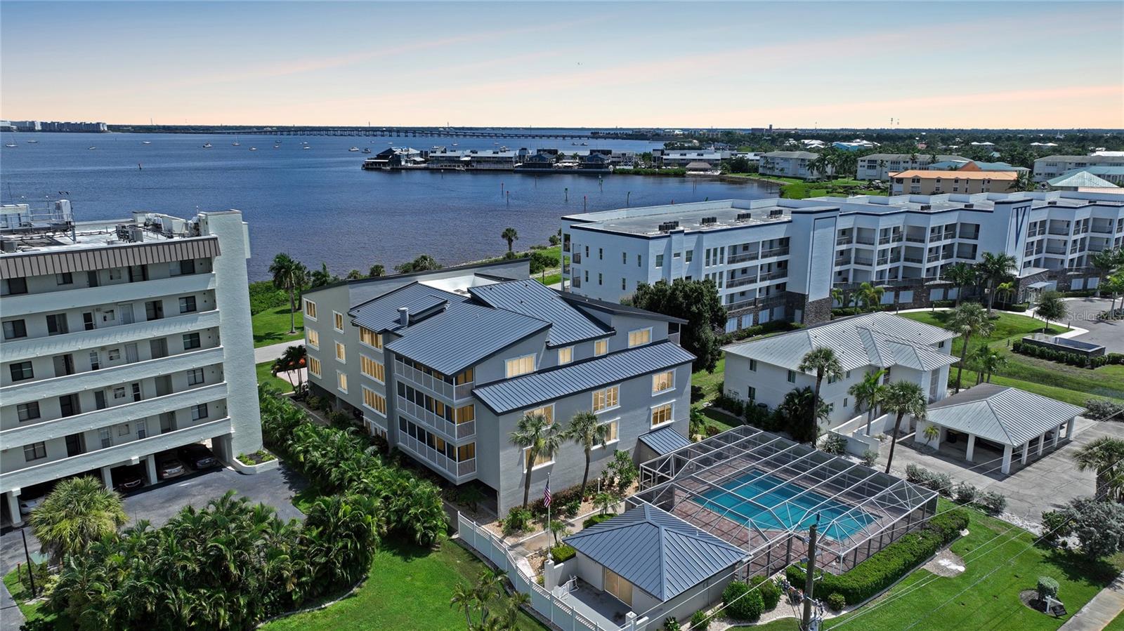 1477 PARK BEACH CIR #13, PUNTA GORDA, FL, 33950