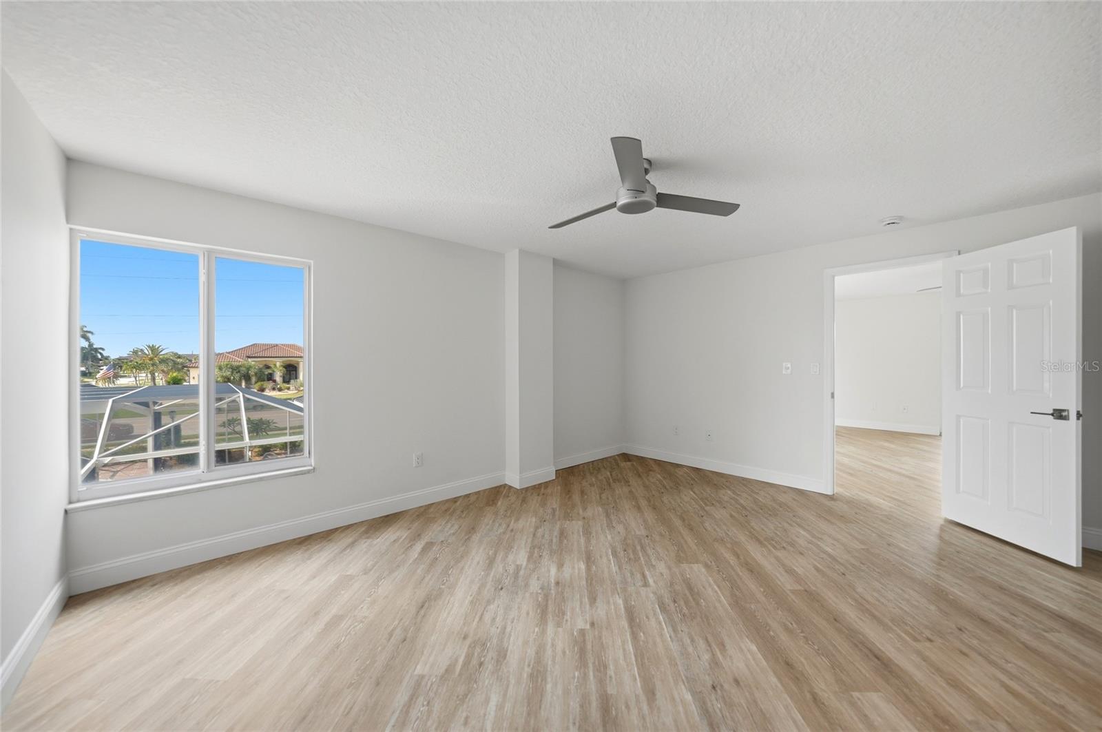 1477 PARK BEACH CIR #13, PUNTA GORDA, FL, 33950