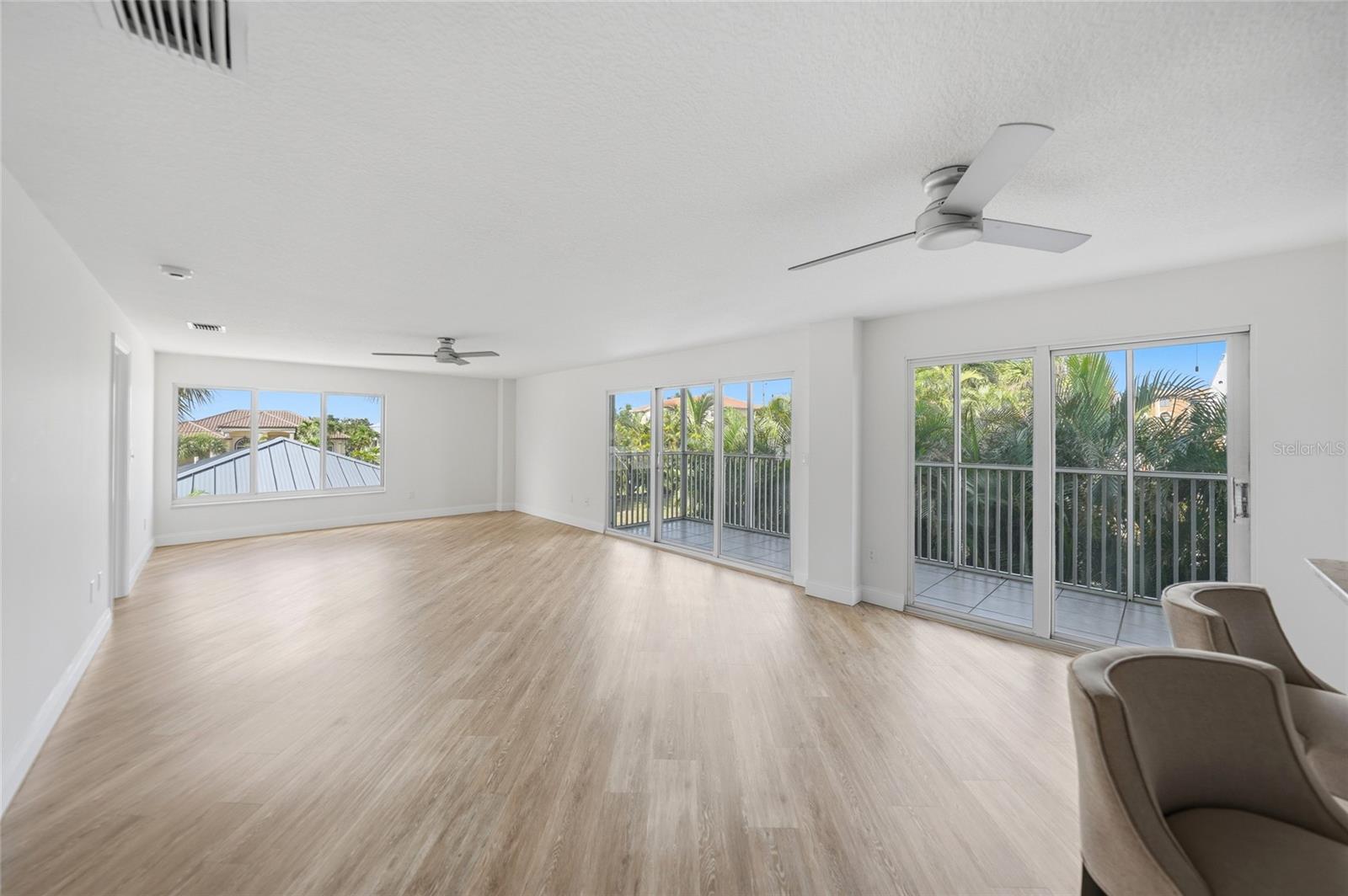 1477 PARK BEACH CIR #13, PUNTA GORDA, FL, 33950