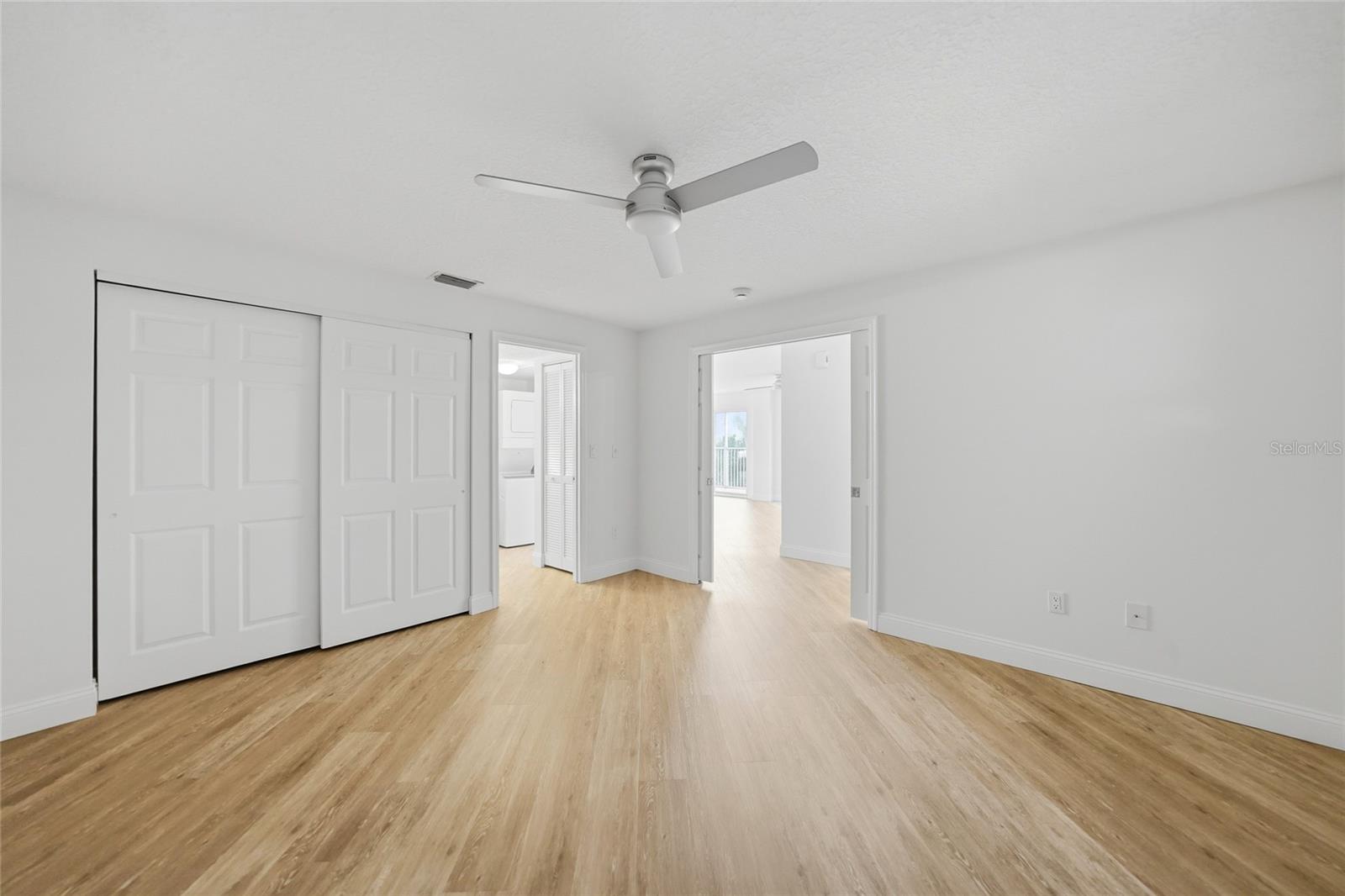 1477 PARK BEACH CIR #13, PUNTA GORDA, FL, 33950