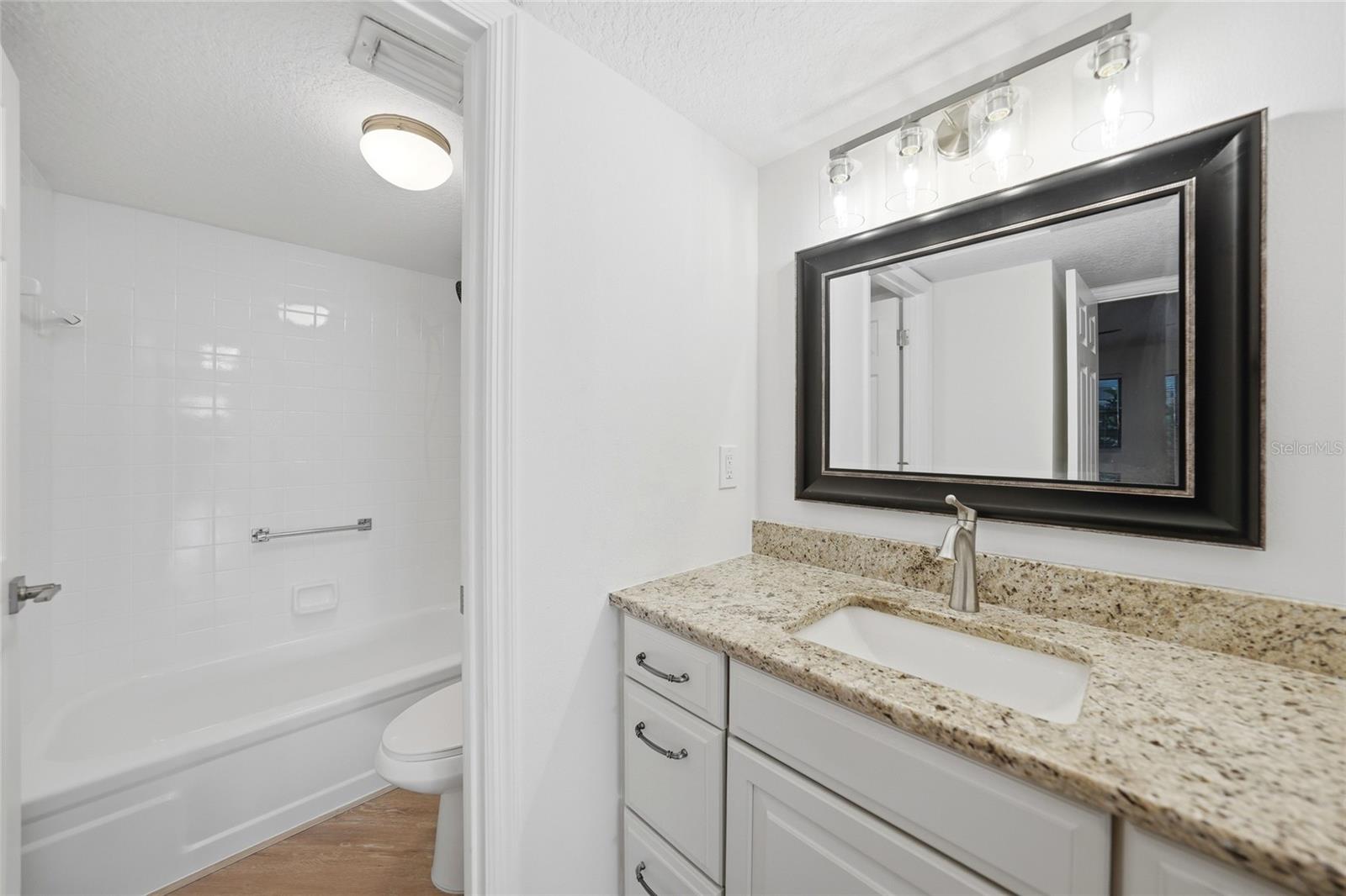 1477 PARK BEACH CIR #13, PUNTA GORDA, FL, 33950