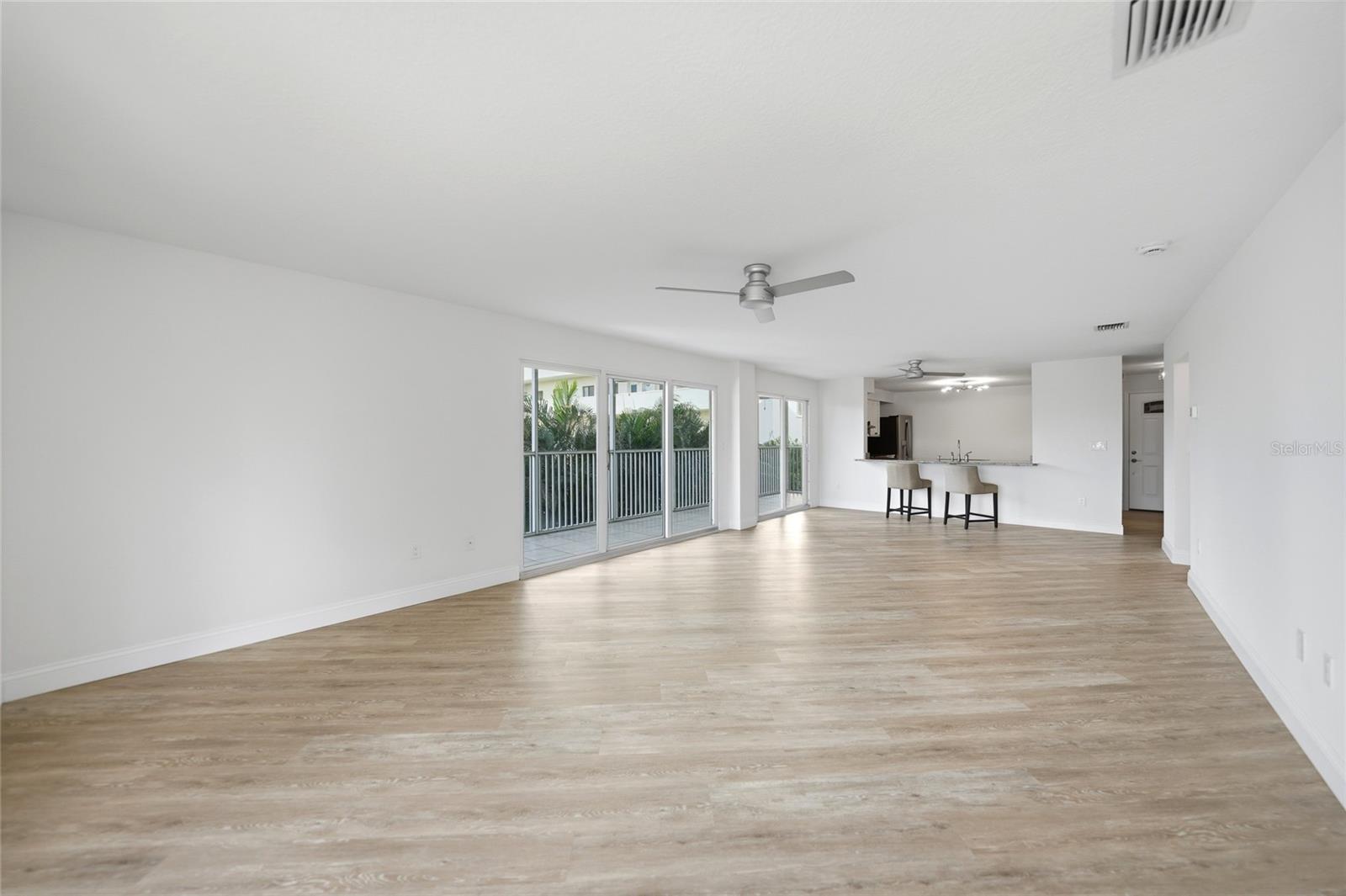 1477 PARK BEACH CIR #13, PUNTA GORDA, FL, 33950