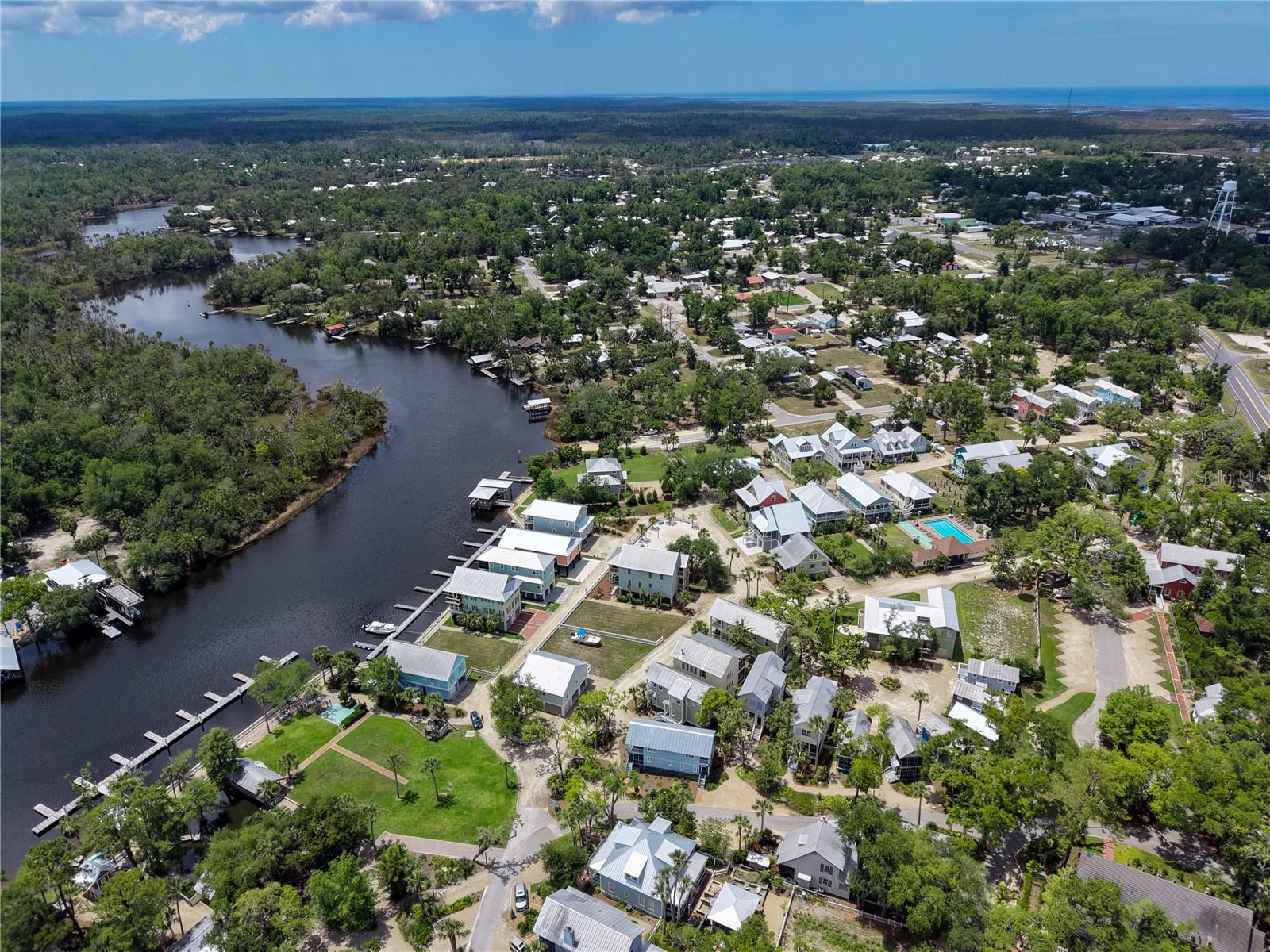 140 RYLAND CIR, STEINHATCHEE, FL, 32359