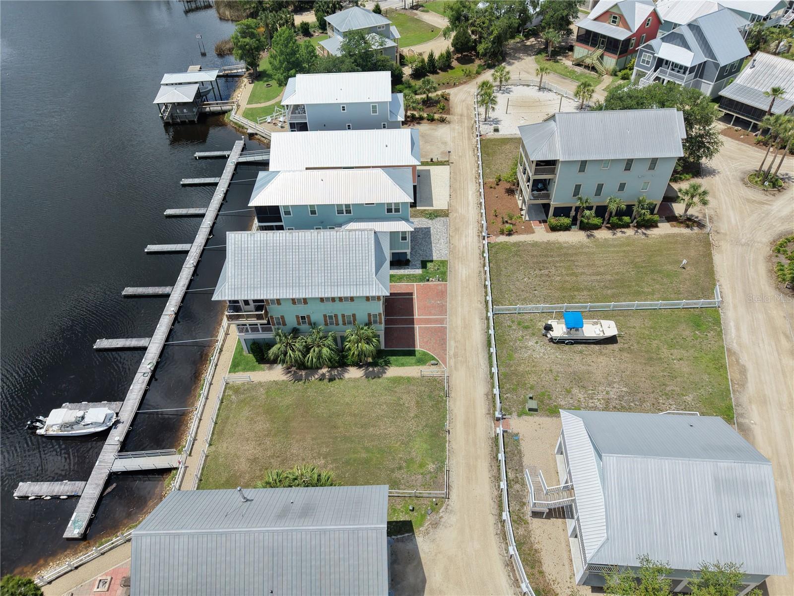 140 RYLAND CIR, STEINHATCHEE, FL, 32359