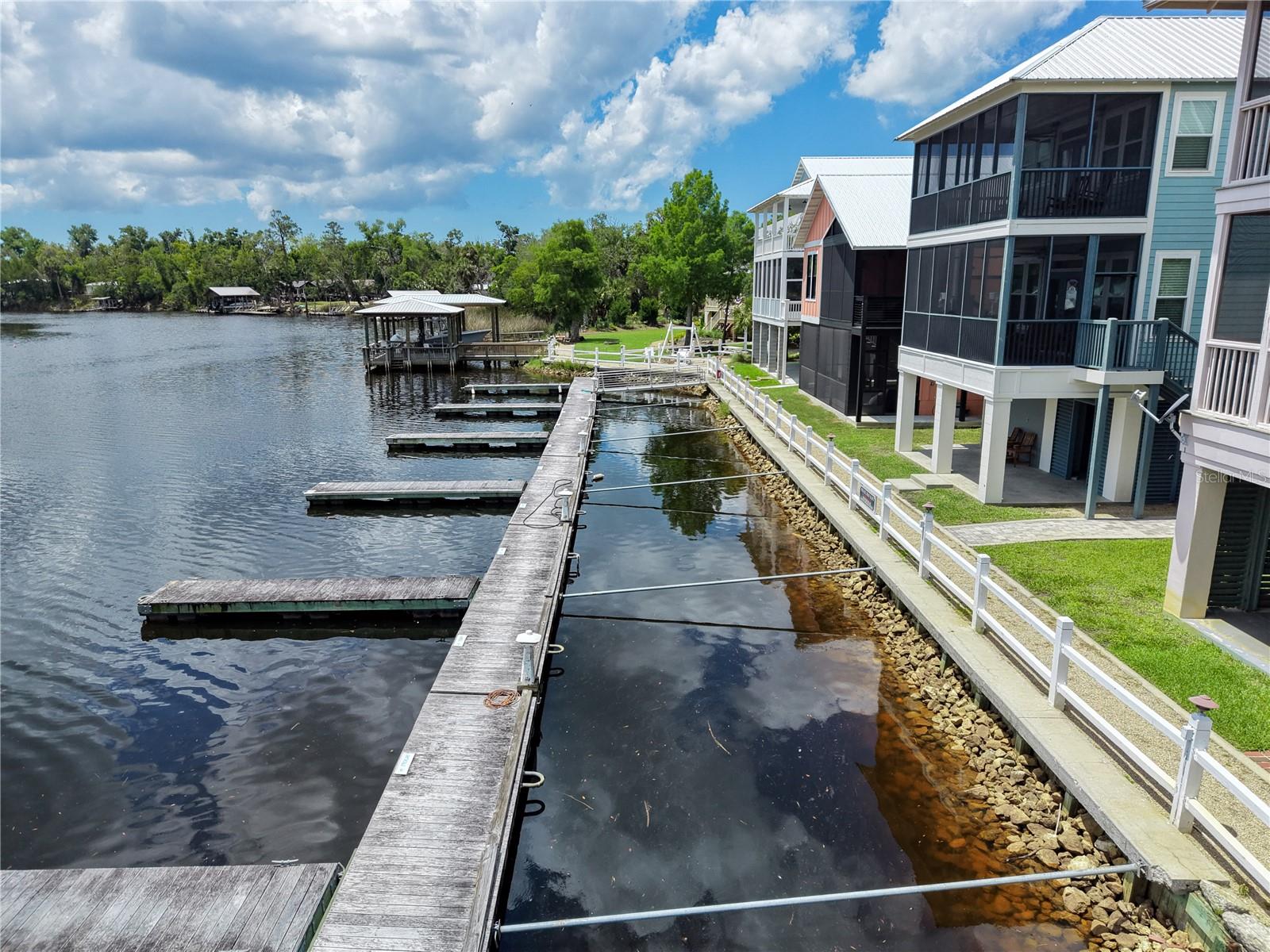 140 RYLAND CIR, STEINHATCHEE, FL, 32359