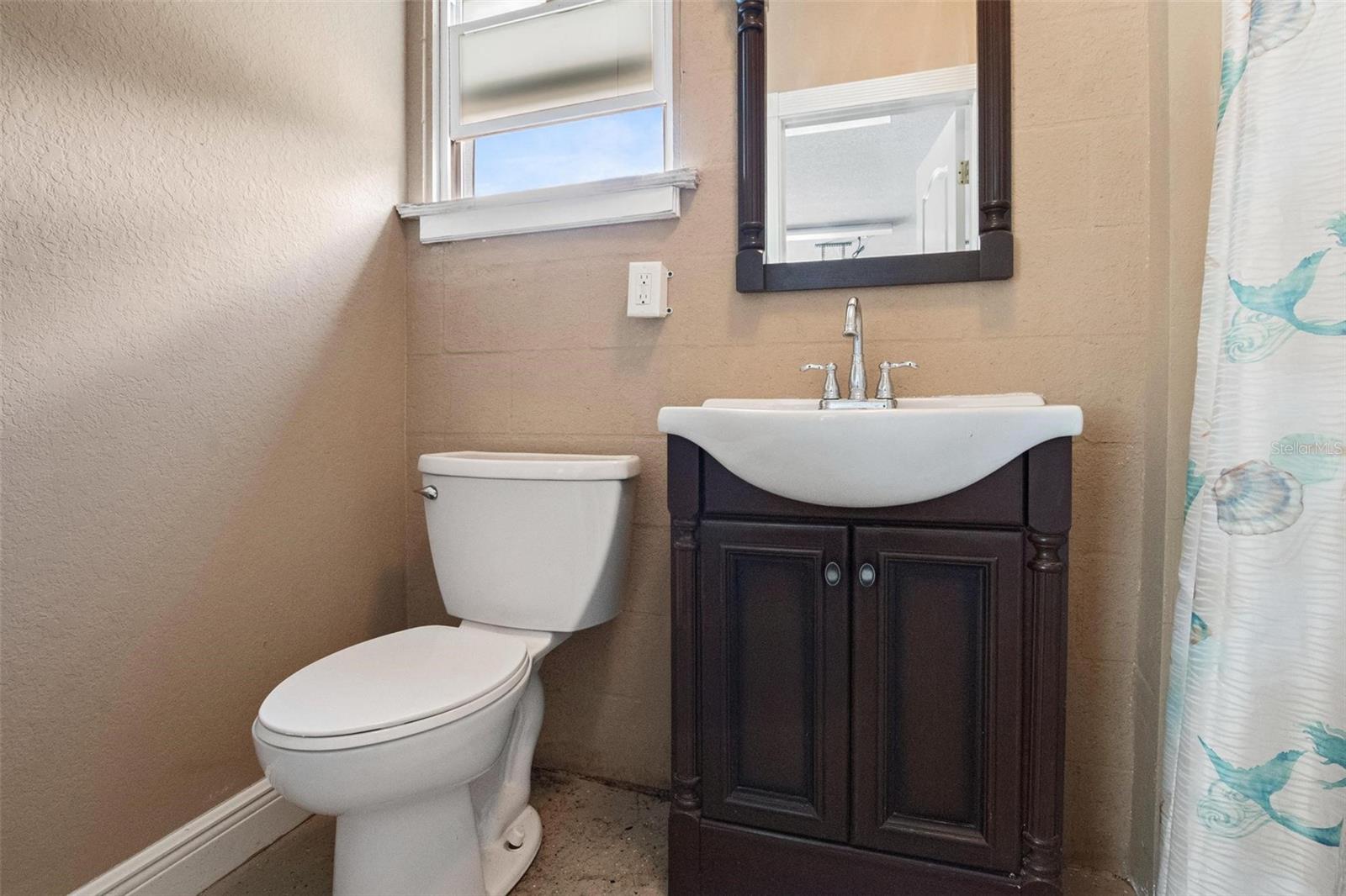250 BRIGHAM RD NW, WINTER HAVEN, FL, 33881