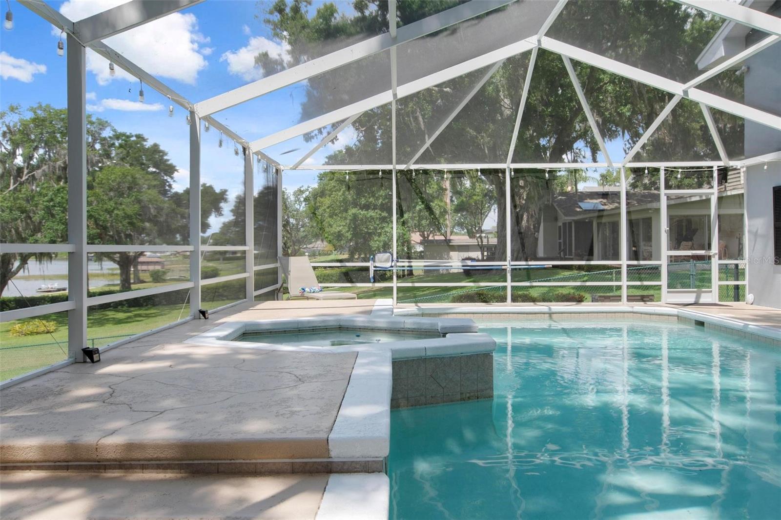250 BRIGHAM RD NW, WINTER HAVEN, FL, 33881