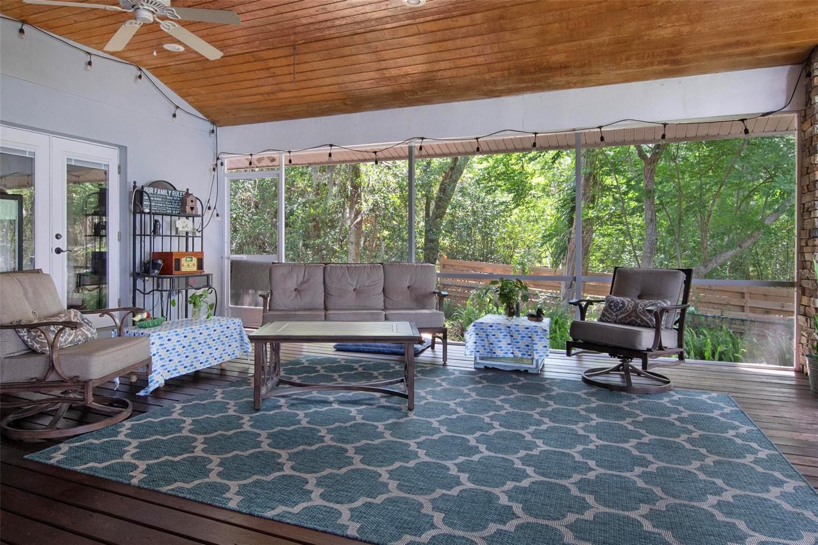 250 BRIGHAM RD NW, WINTER HAVEN, FL, 33881