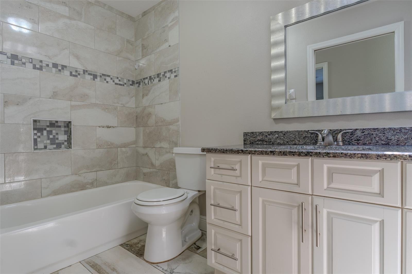 8018 W POCAHONTAS AVE, TAMPA, FL, 33615
