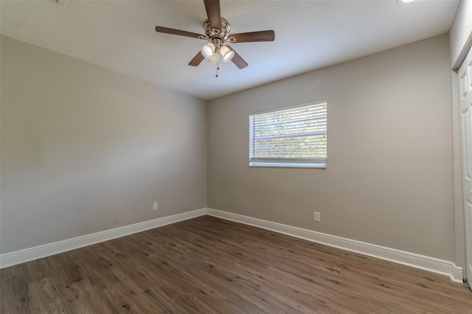 8018 W POCAHONTAS AVE, TAMPA, FL, 33615