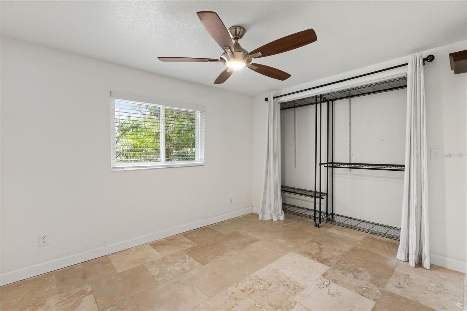 2462 FORT LANE RD, GENEVA, FL, 32732